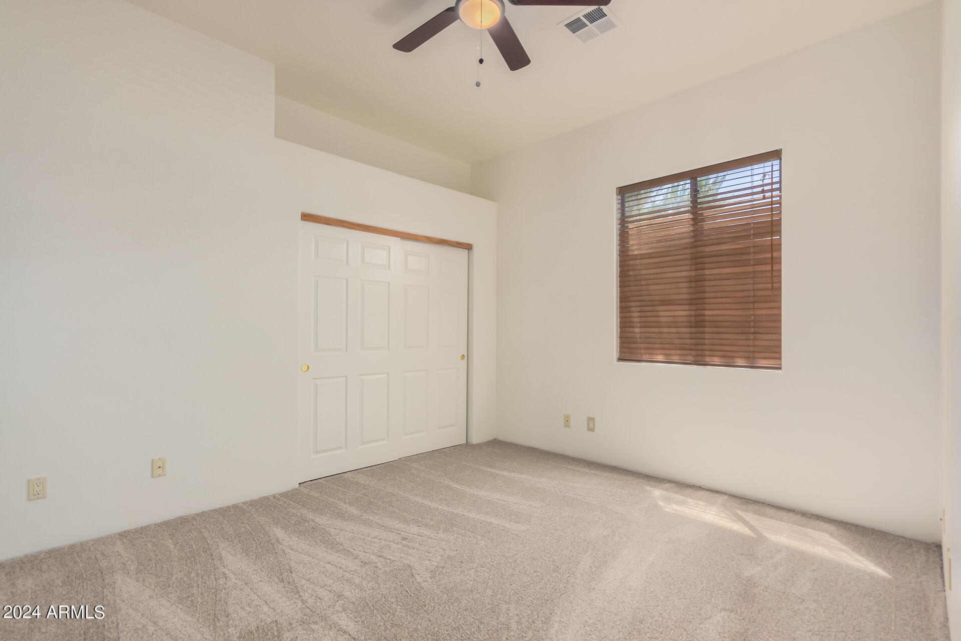 6128 W ALAMEDA Road