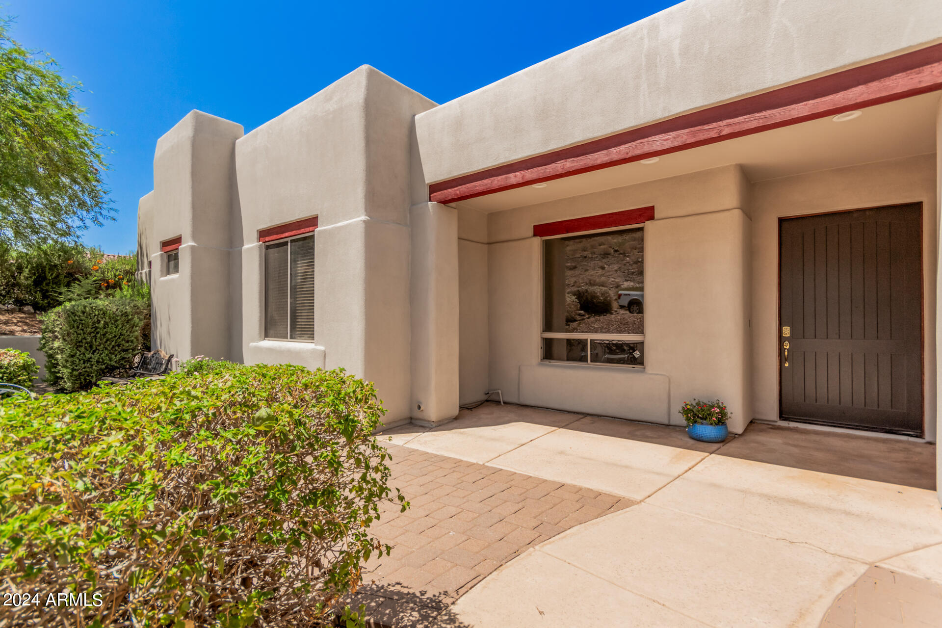 6128 W ALAMEDA Road