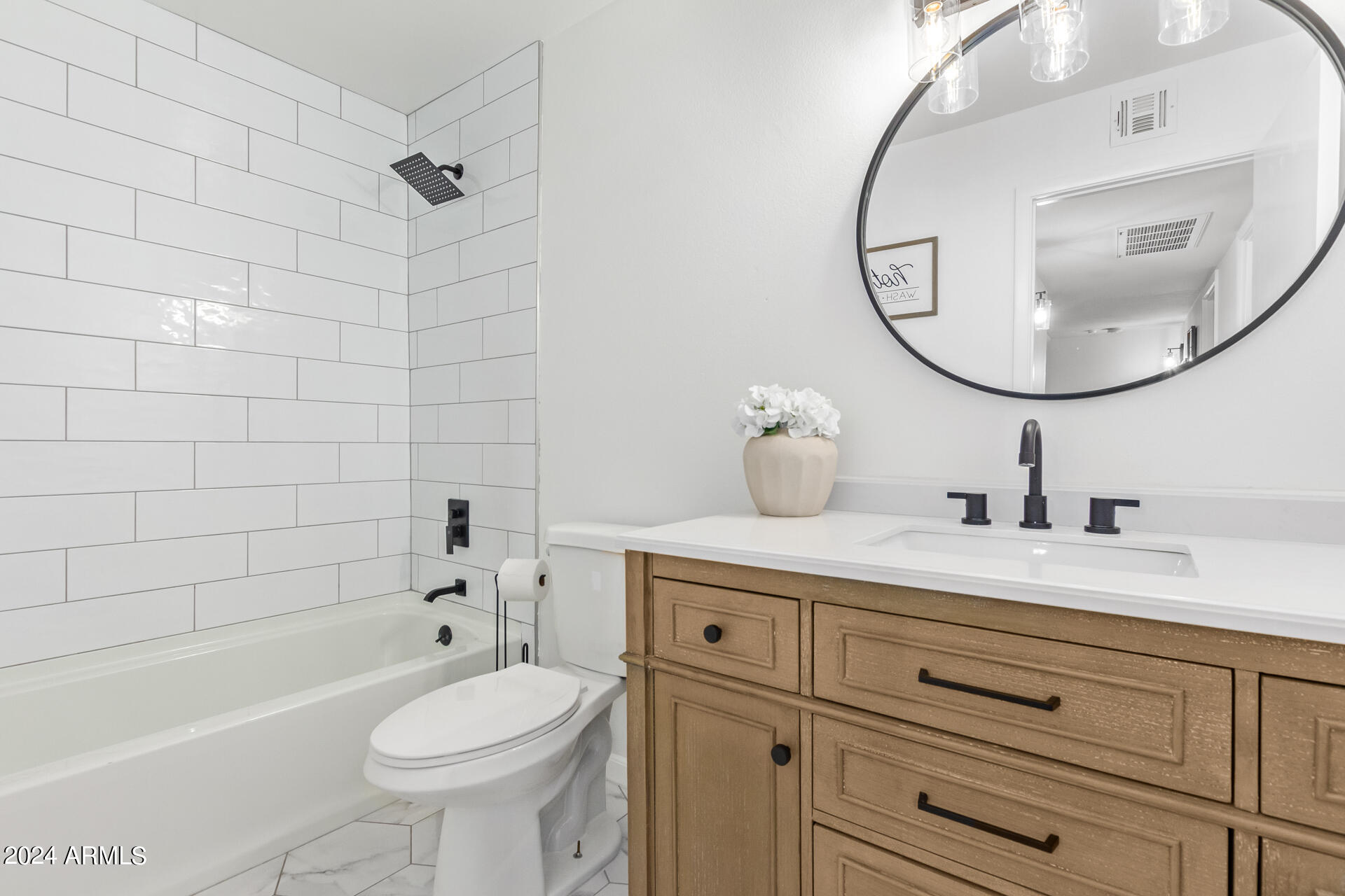 4917 N GRANITE REEF Road