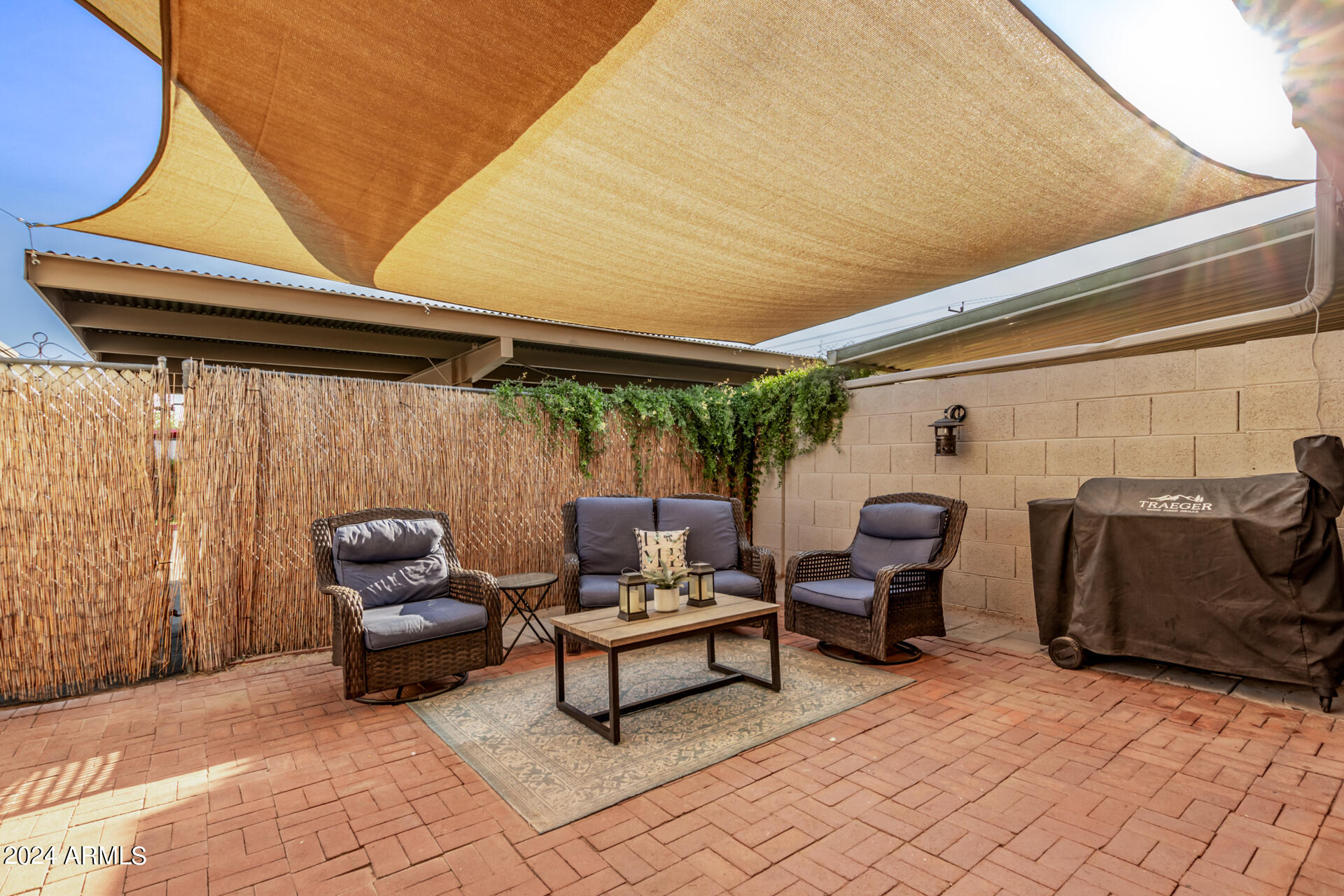 4917 N GRANITE REEF Road