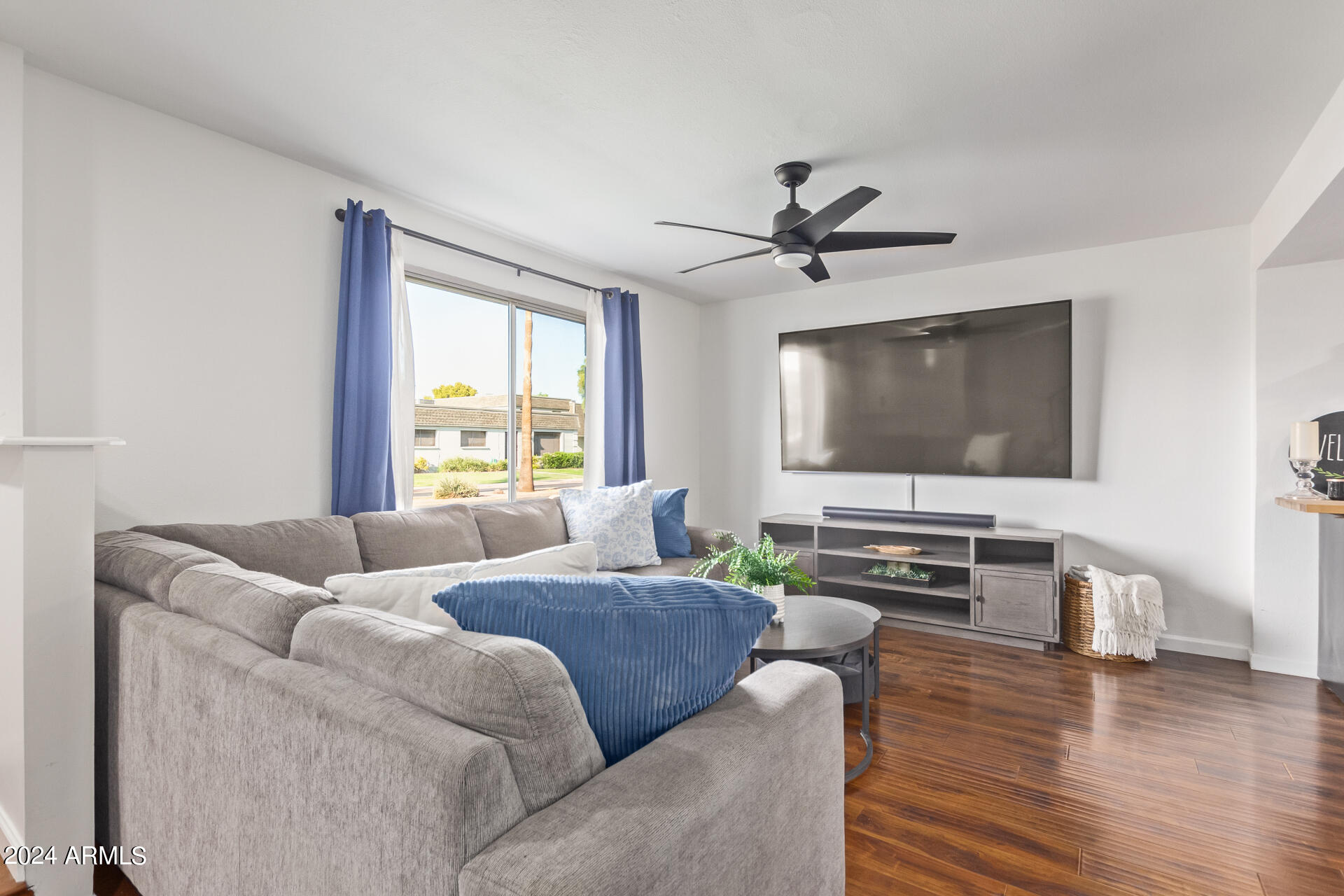 4917 N GRANITE REEF Road