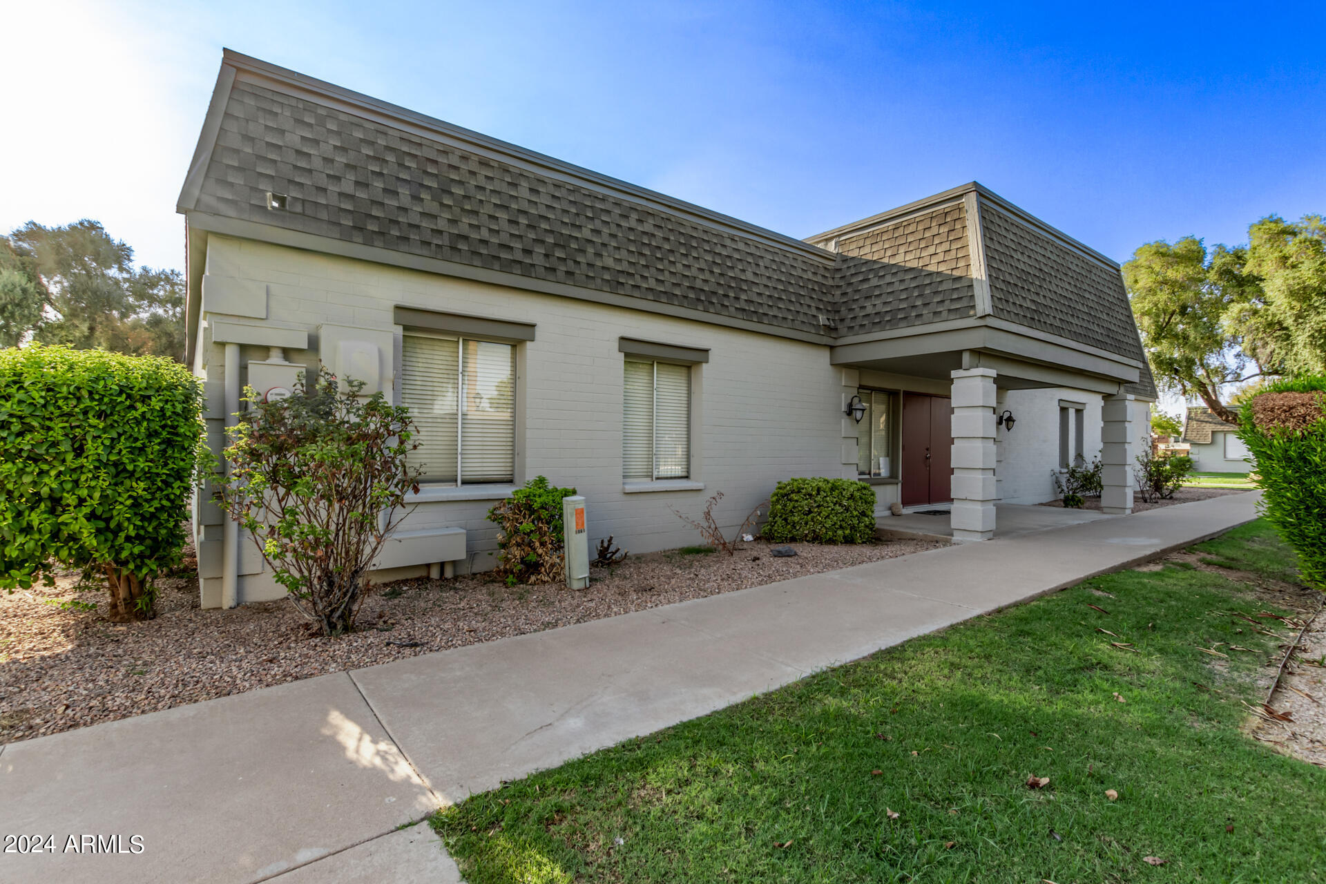 4917 N GRANITE REEF Road