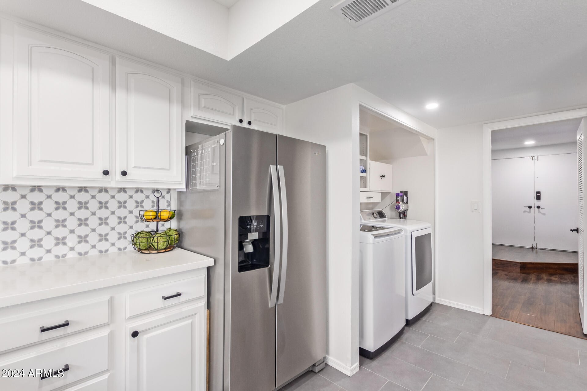 4917 N GRANITE REEF Road