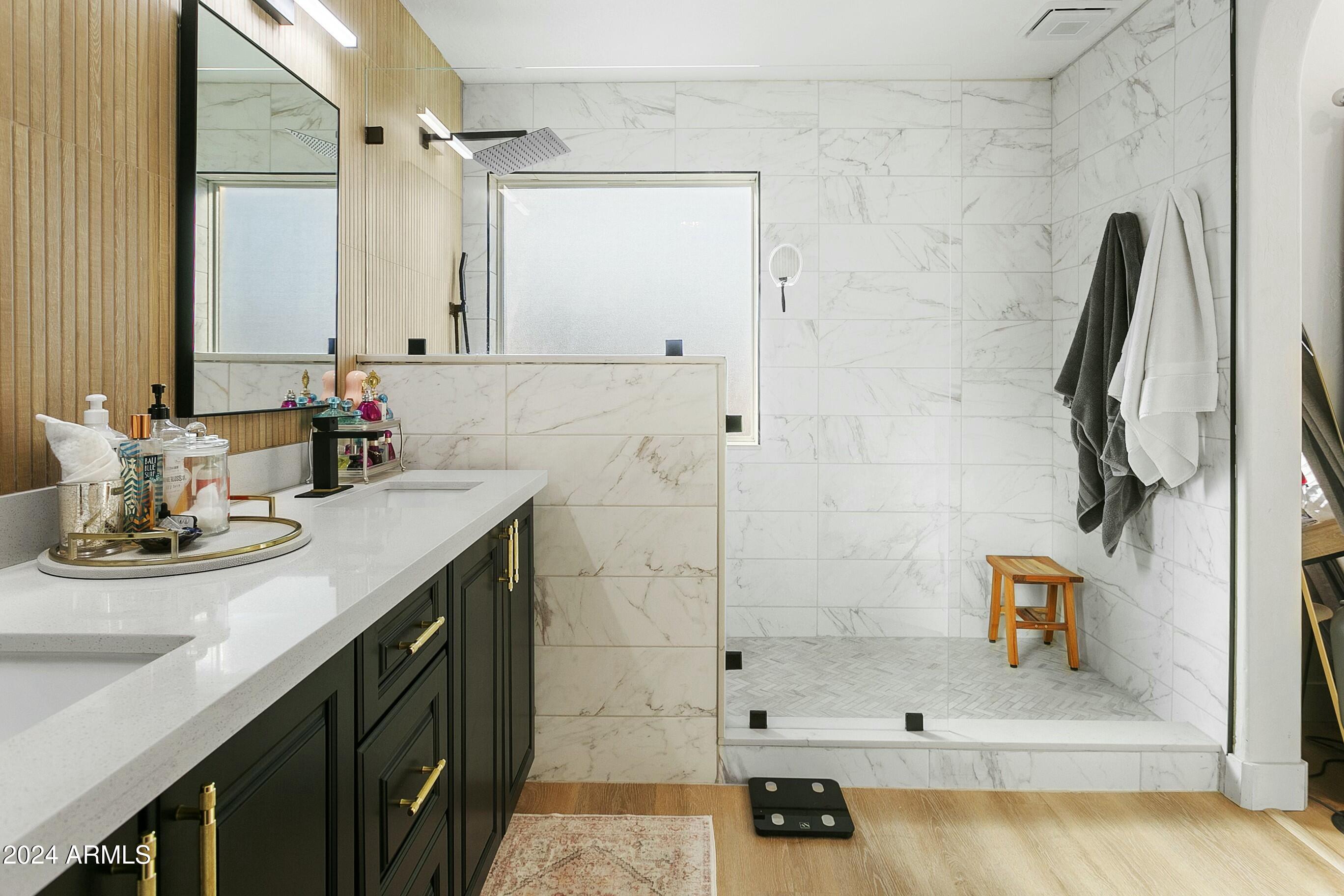 4601 E DESERT CACTUS Street