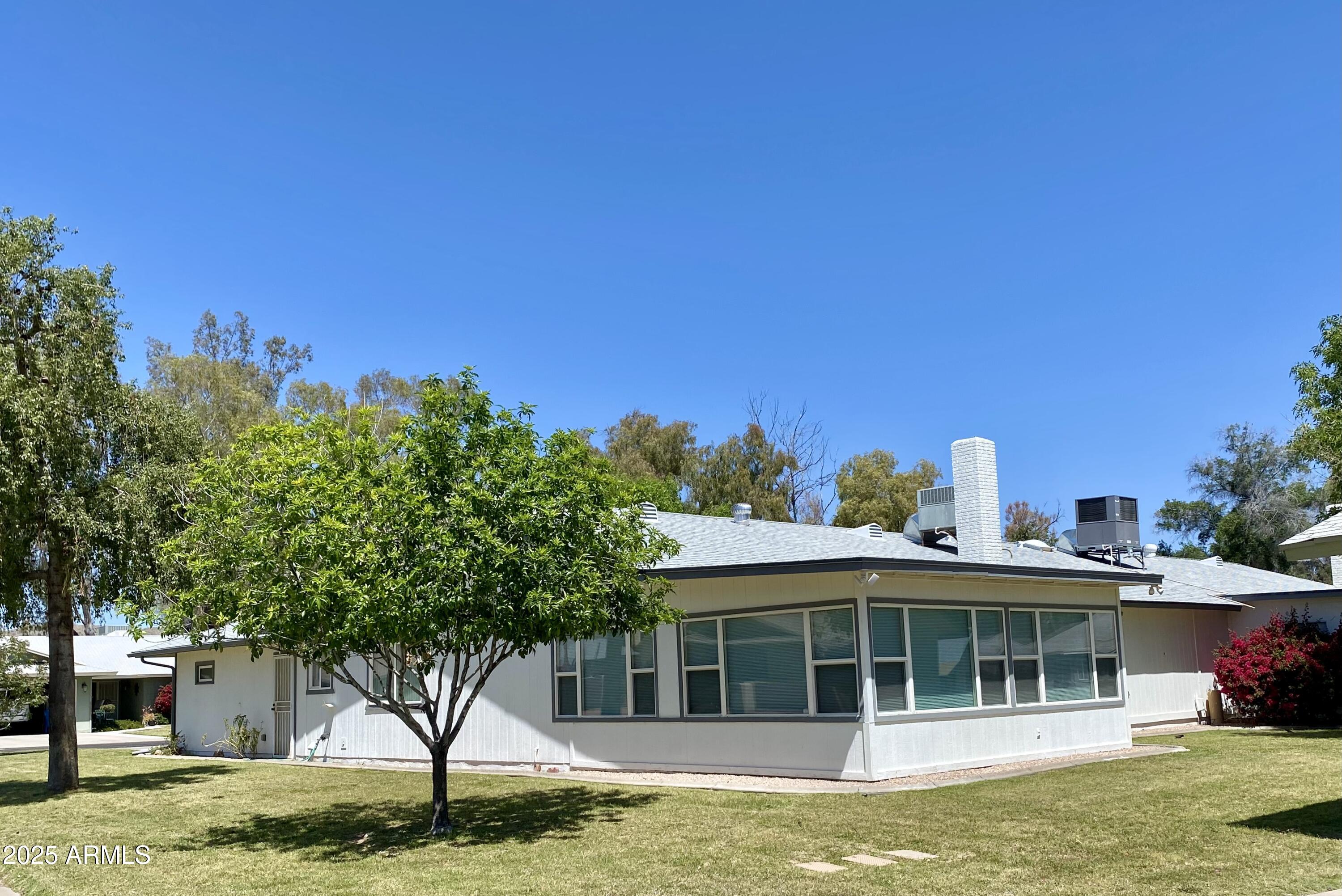 4829 E LAKE POINT Circle