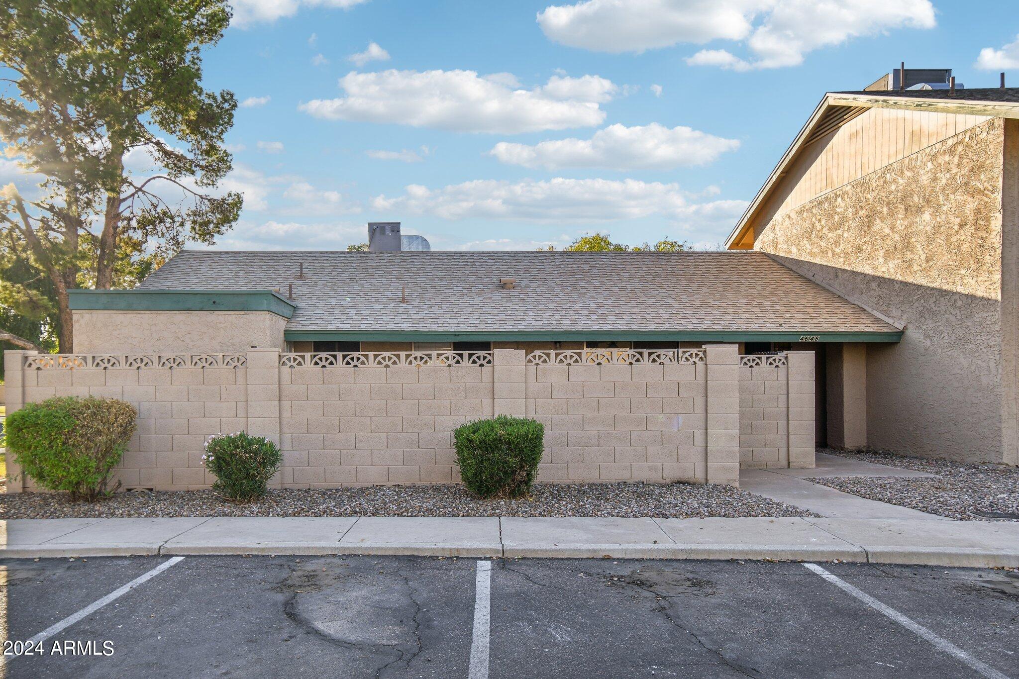 4648 W CONTINENTAL Drive