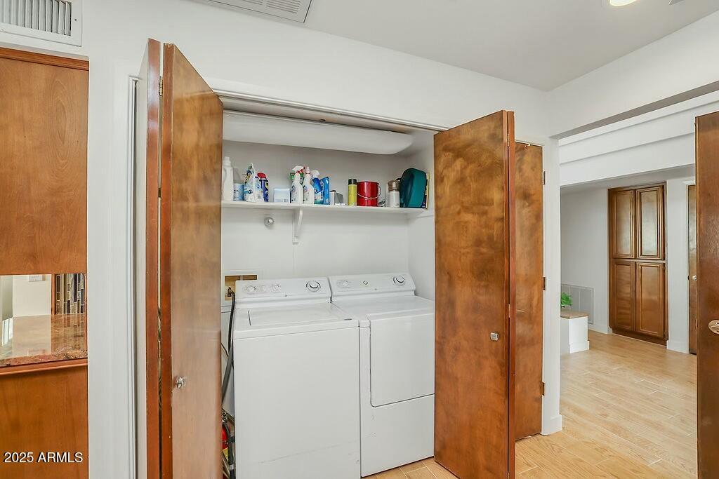 4618 E VALLEY VIEW Drive