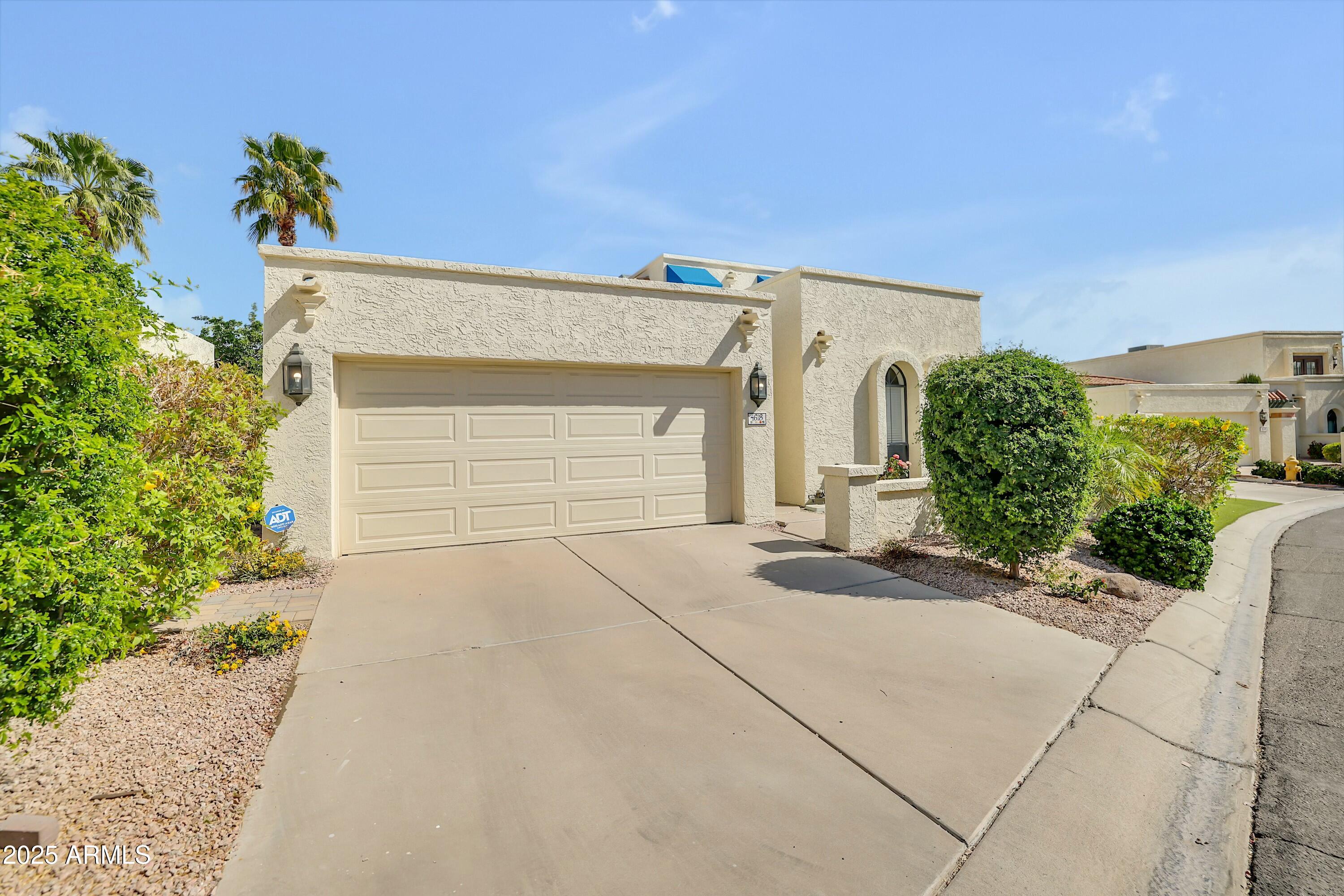 4618 E VALLEY VIEW Drive