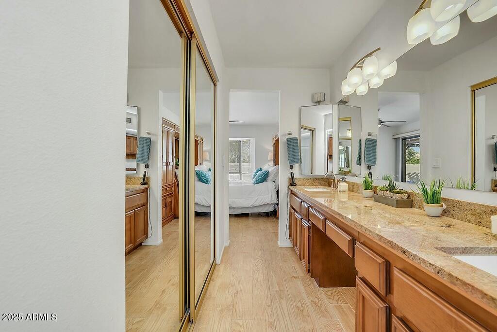 4618 E VALLEY VIEW Drive