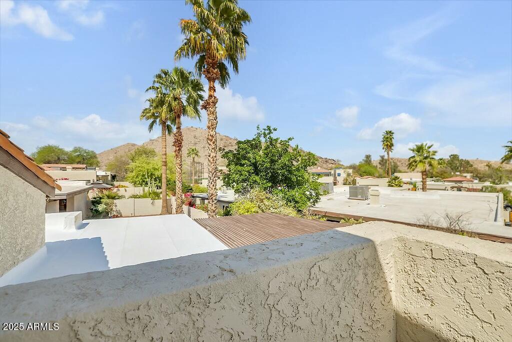 4618 E VALLEY VIEW Drive