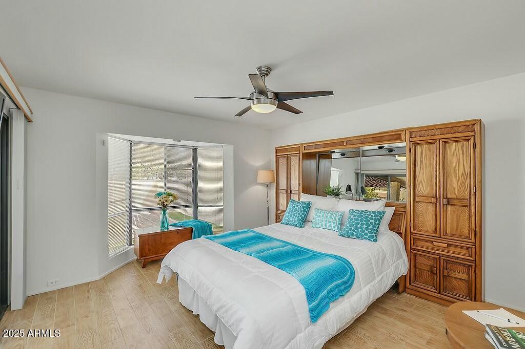 4618 E VALLEY VIEW Drive