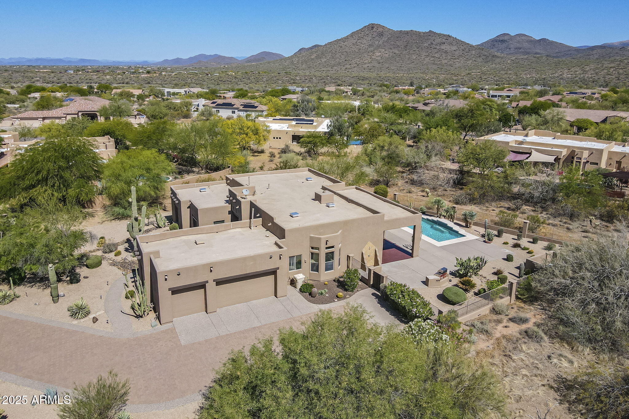 4772 E AGAVE Lane
