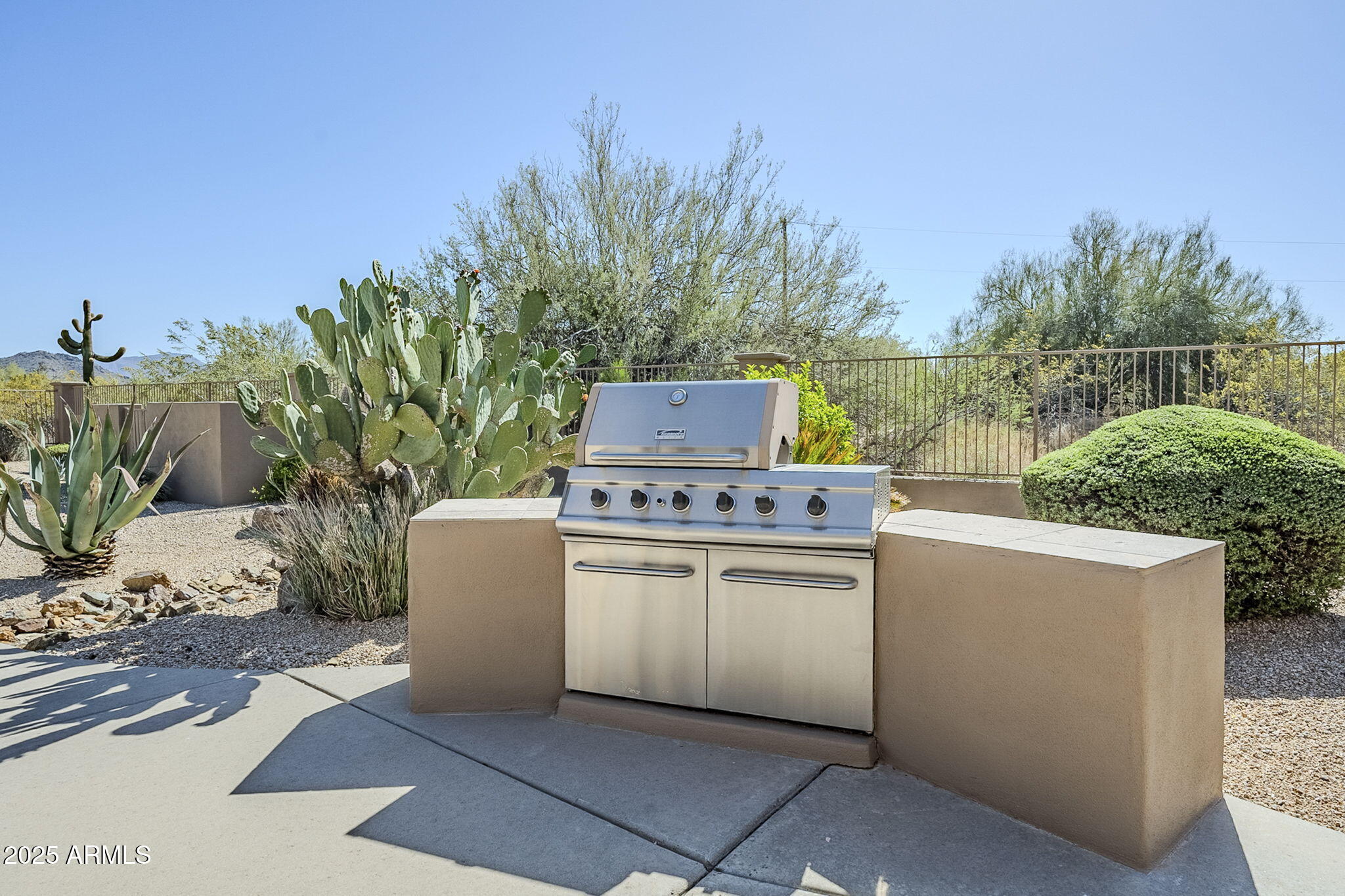 4772 E AGAVE Lane