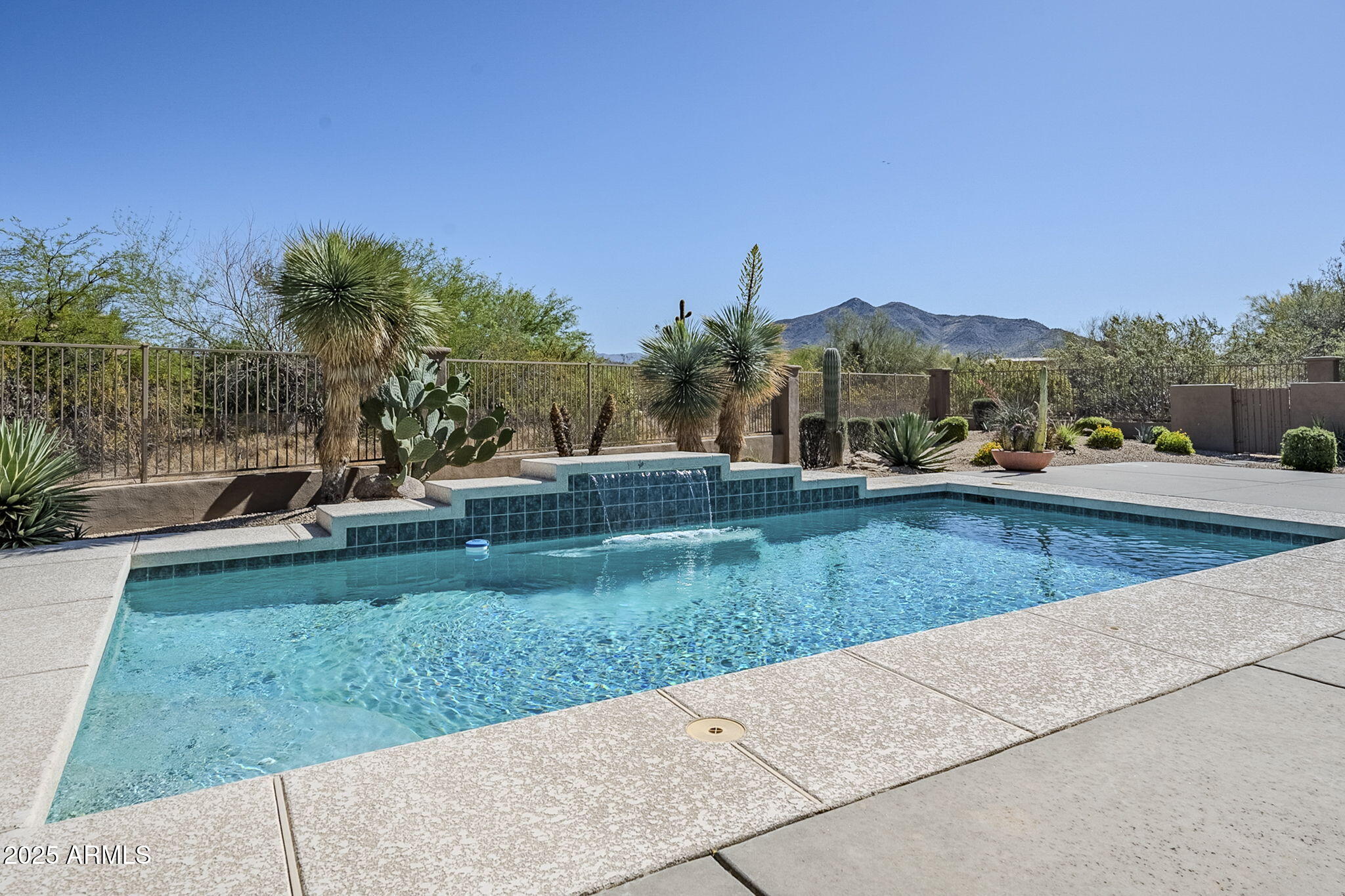 4772 E AGAVE Lane