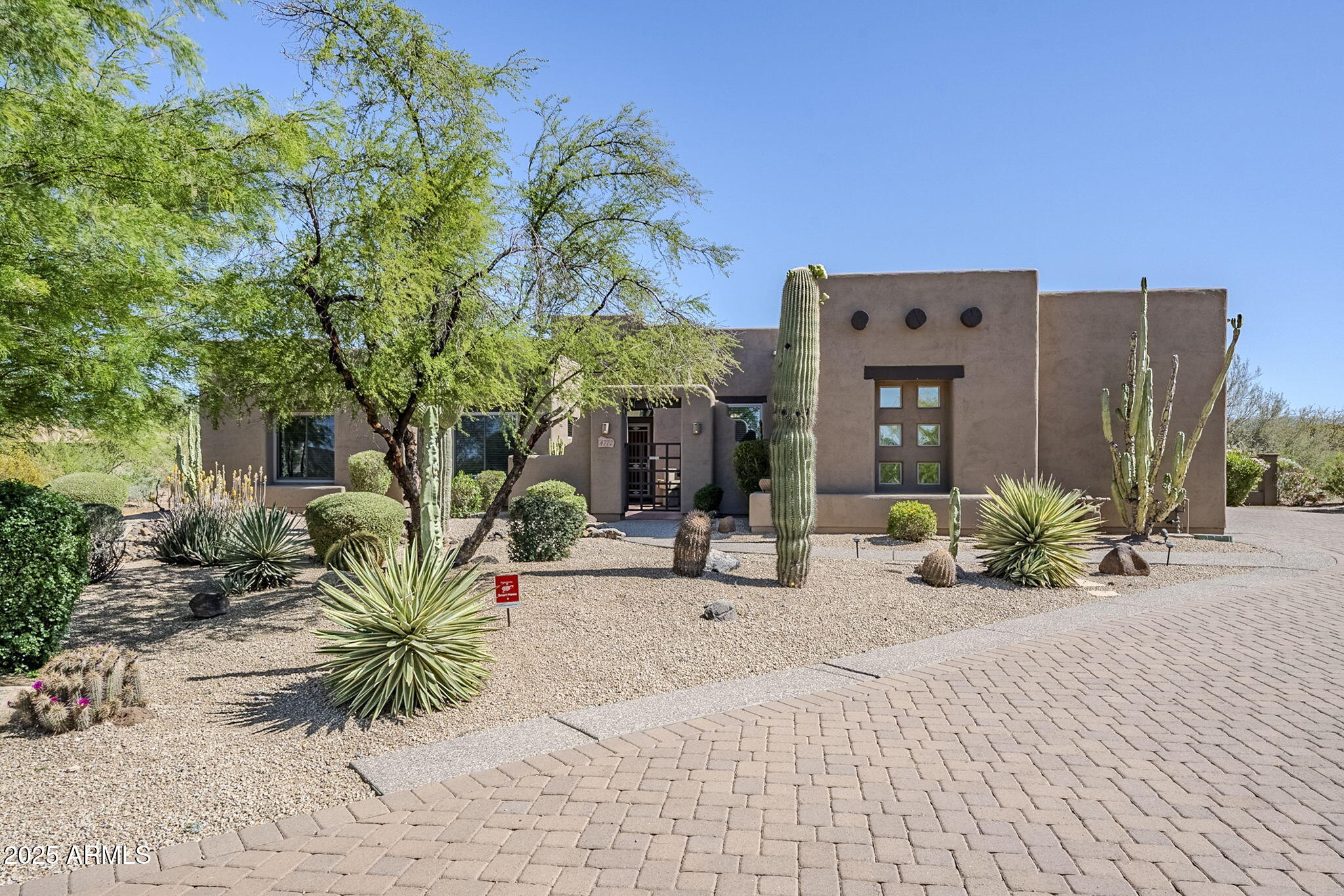 4772 E AGAVE Lane