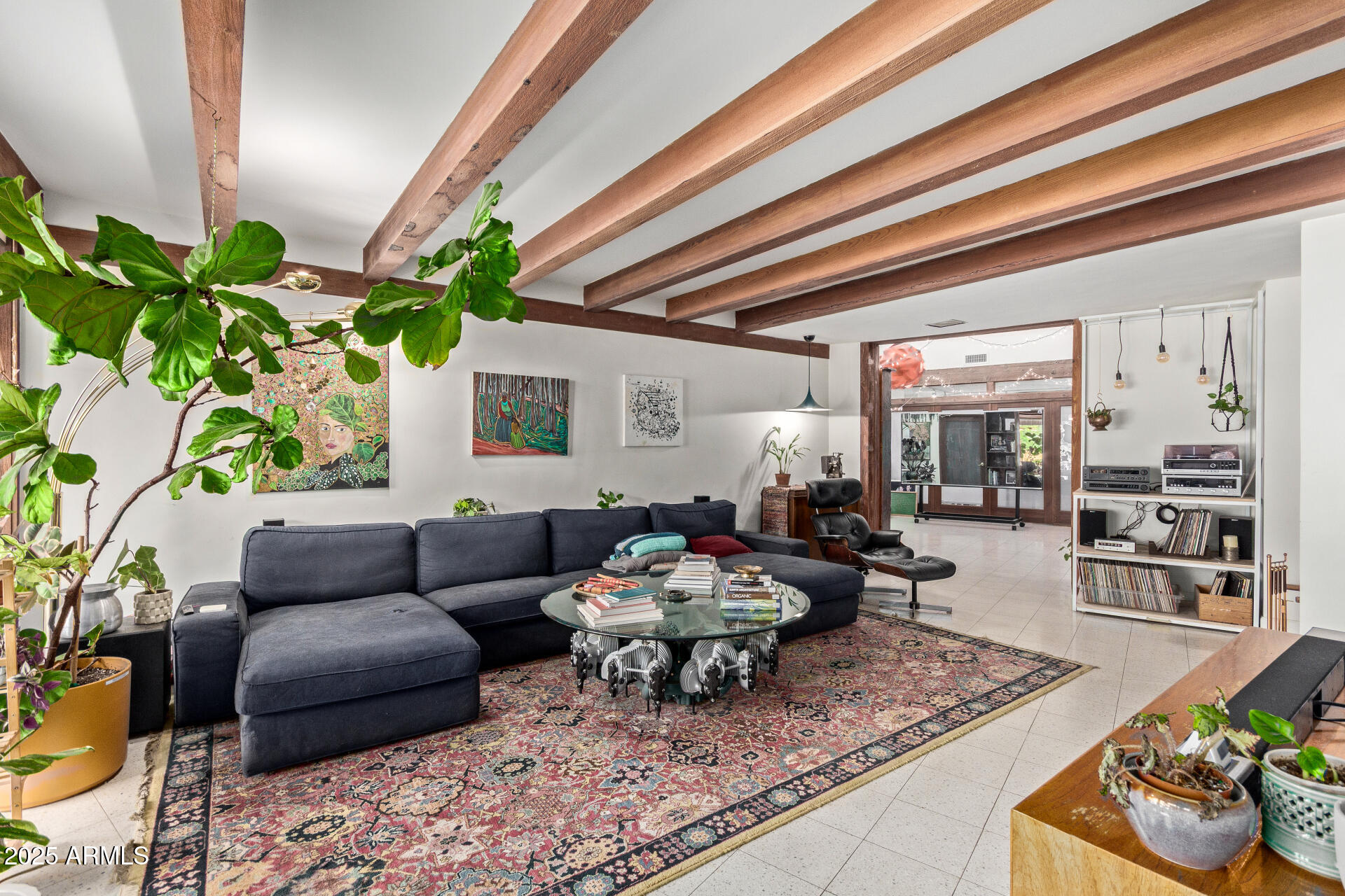 301 W ROYAL PALM Road