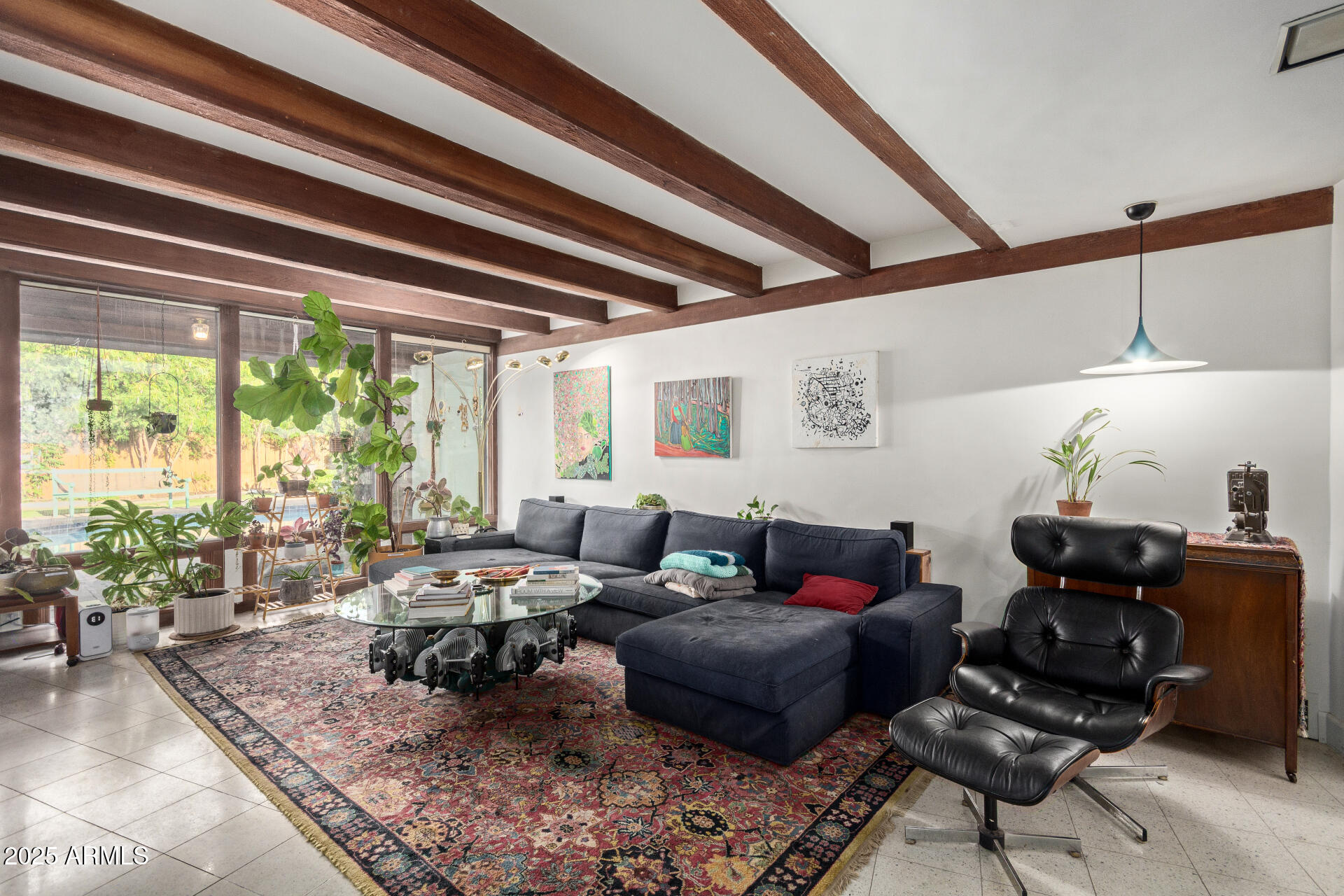 301 W ROYAL PALM Road