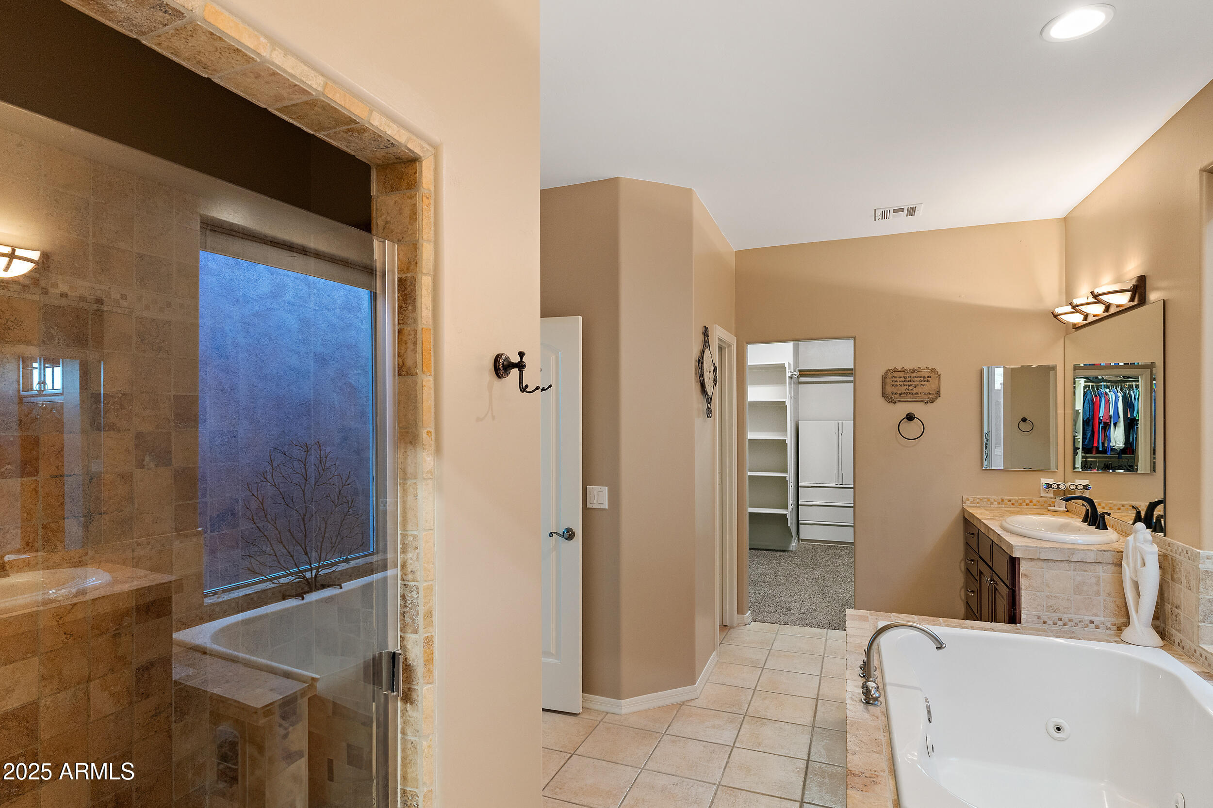 11607 N 12TH Terrace