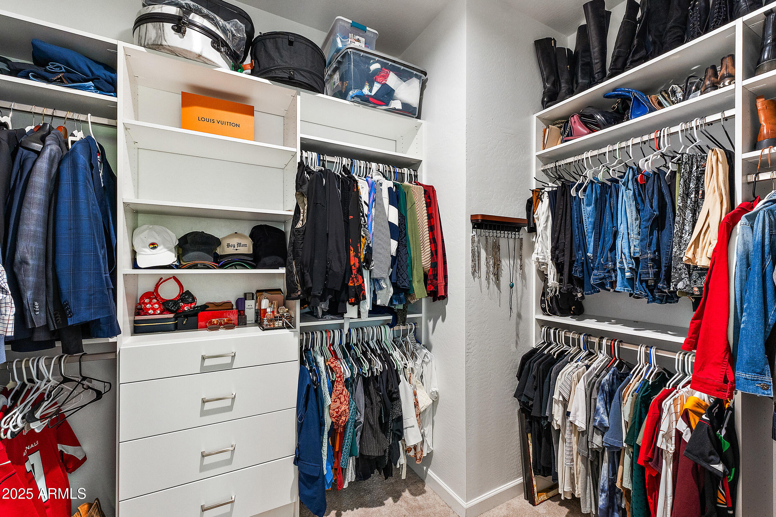 6028 E LONE CACTUS Drive