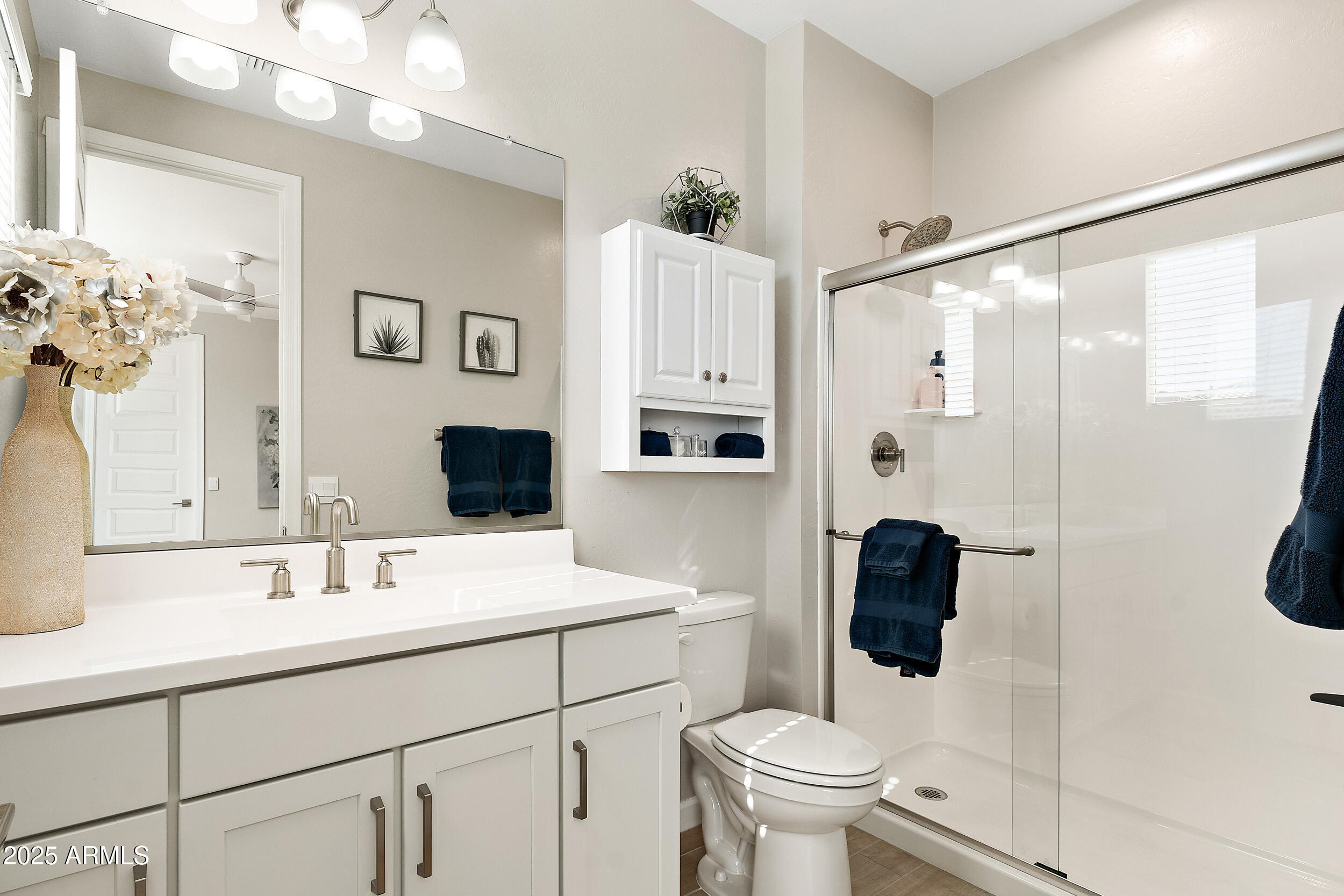 6028 E LONE CACTUS Drive