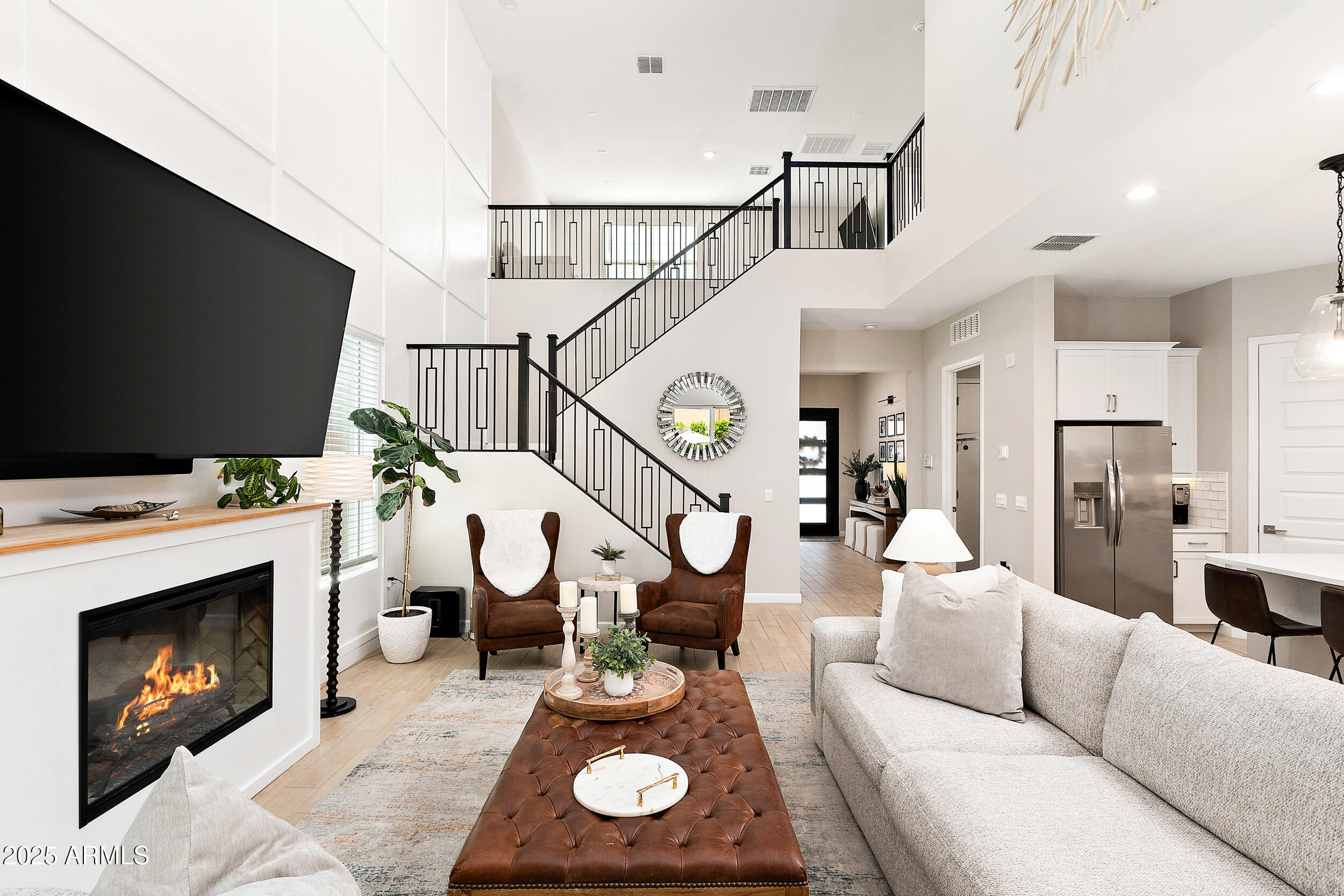 6028 E LONE CACTUS Drive