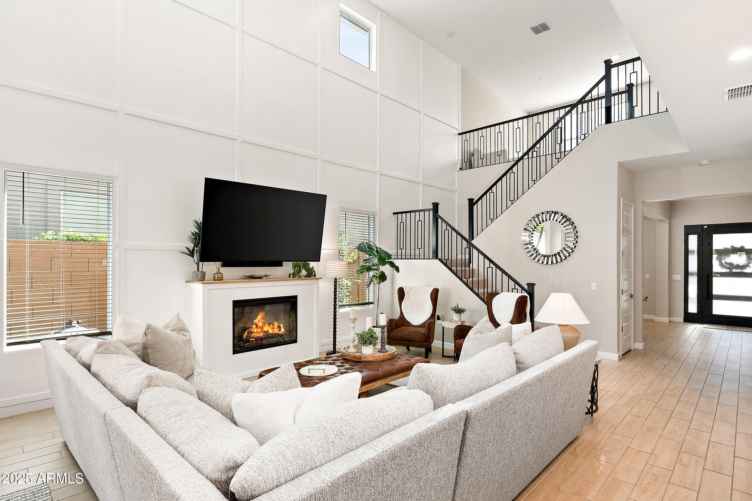 6028 E LONE CACTUS Drive