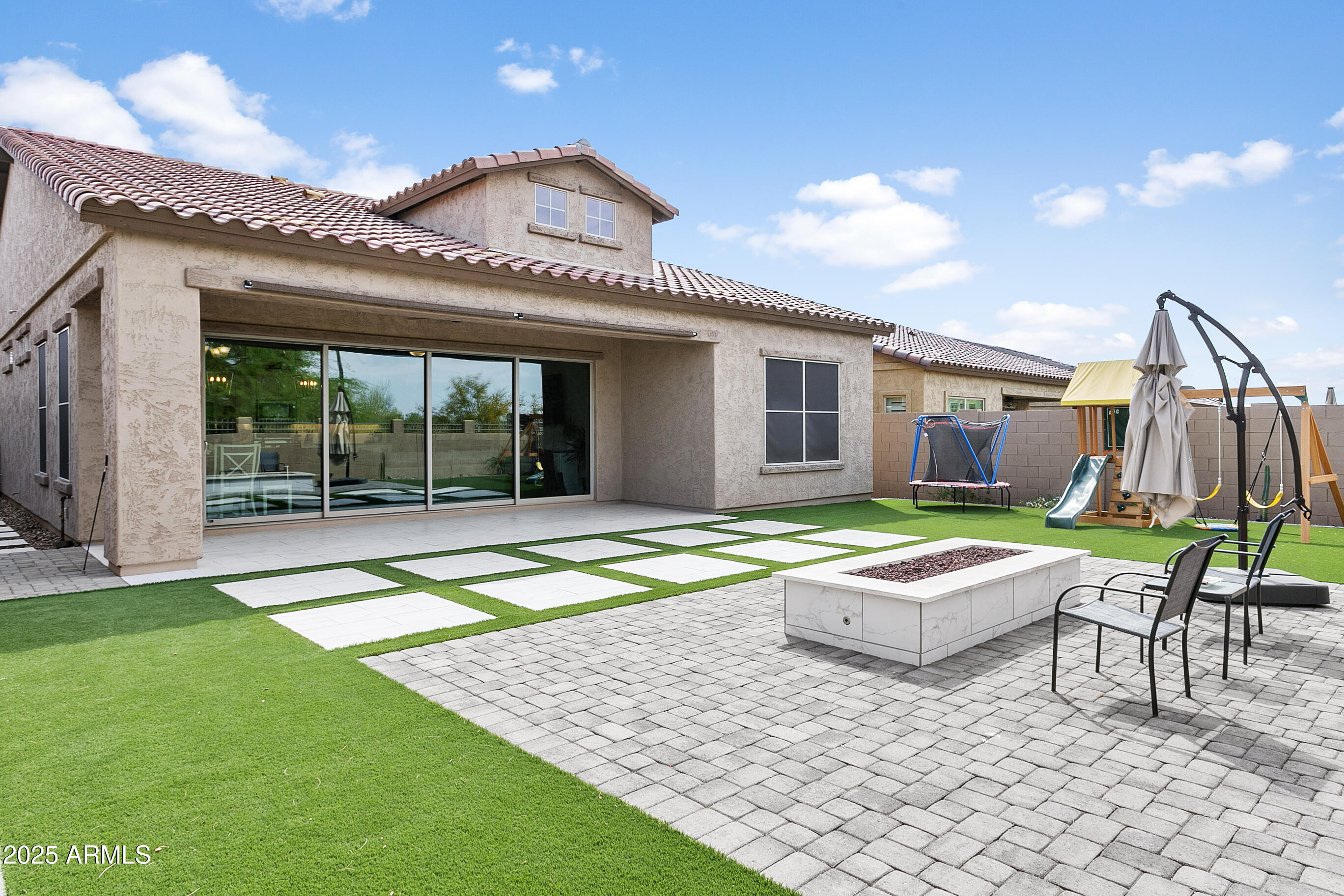 1816 N Bernard Circle