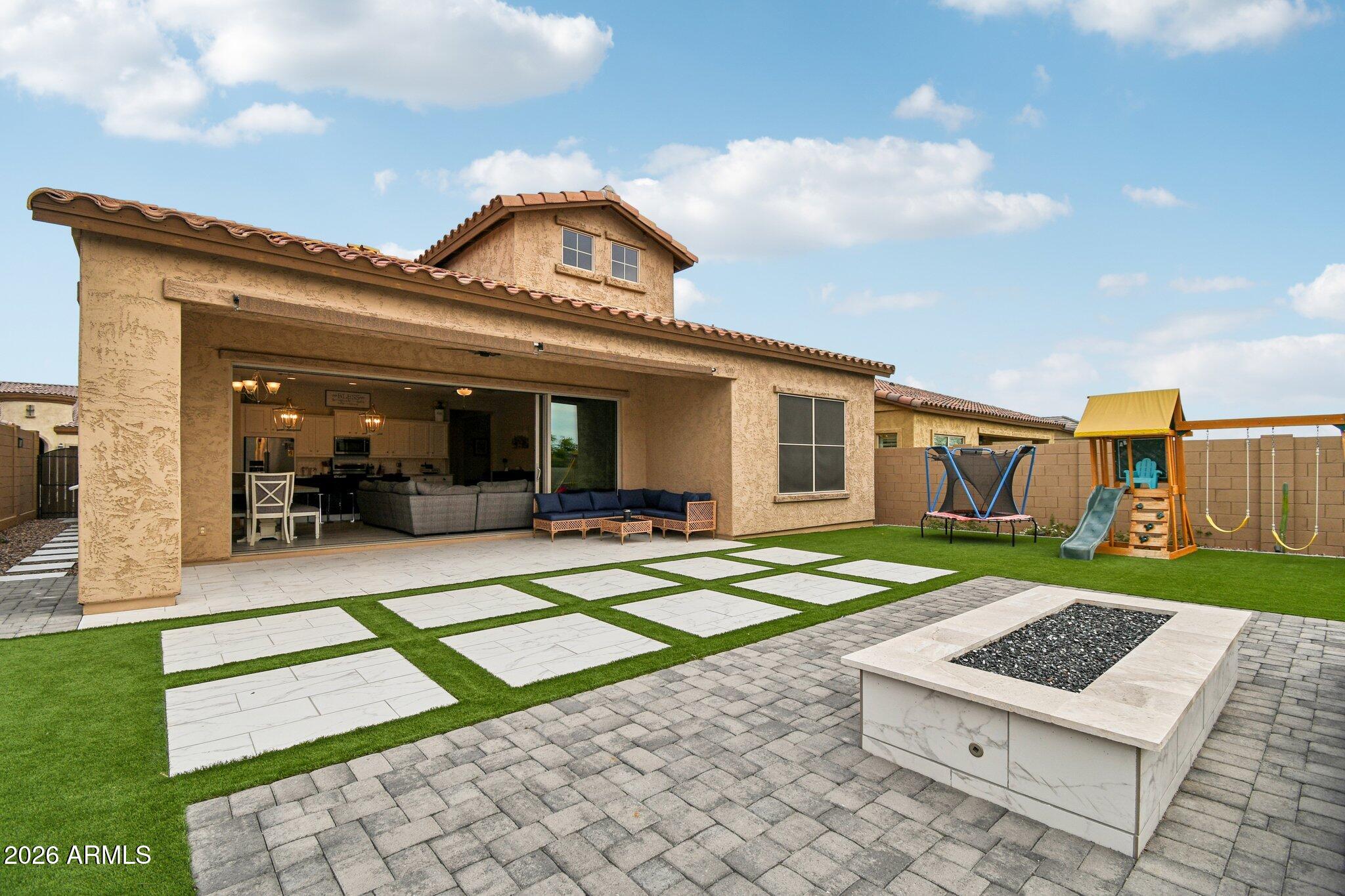 1816 N Bernard Circle