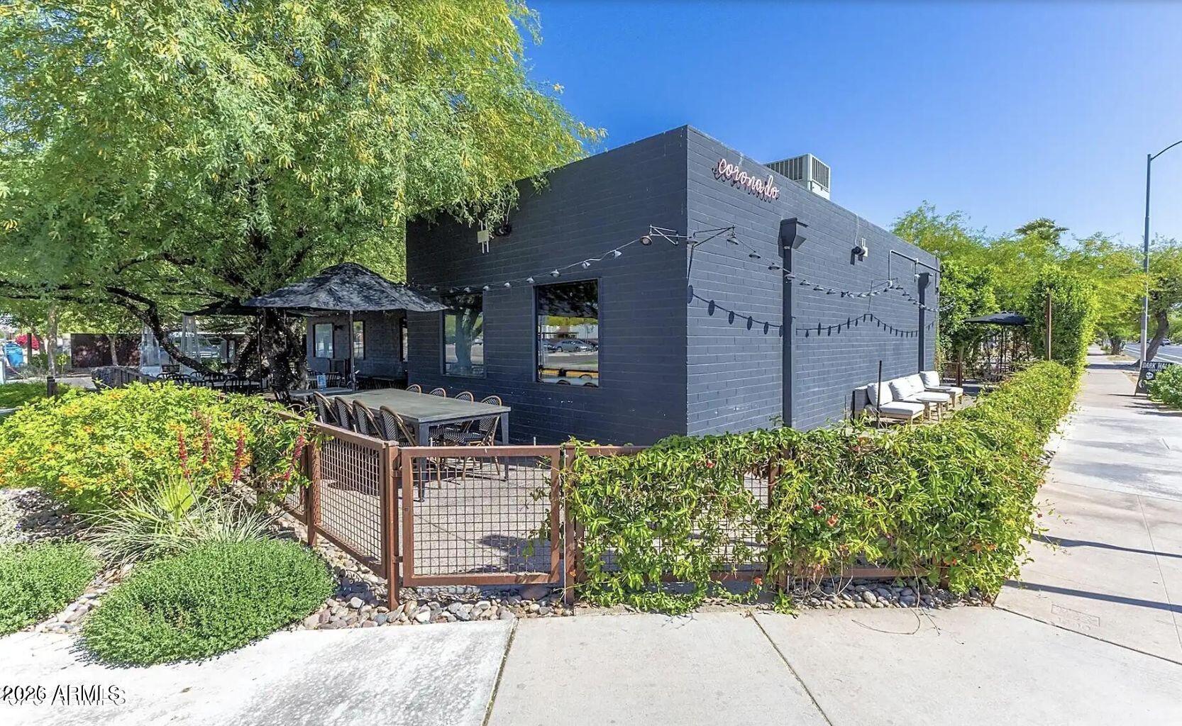 1838 N Mitchell Street