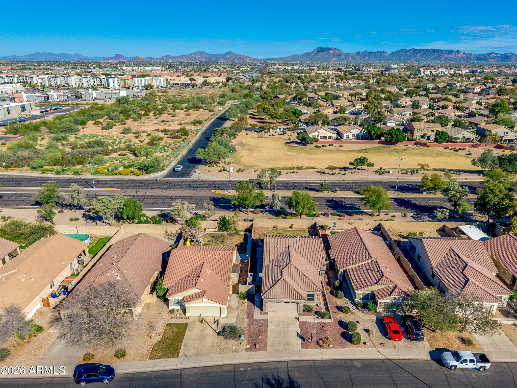 10152 E KNOWLES Avenue