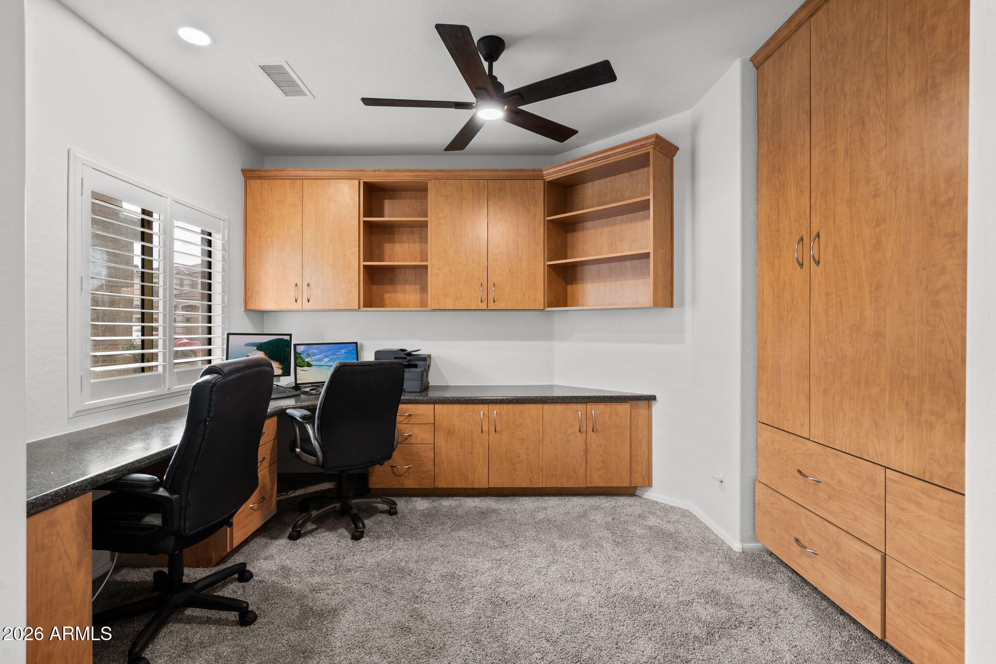 10152 E KNOWLES Avenue