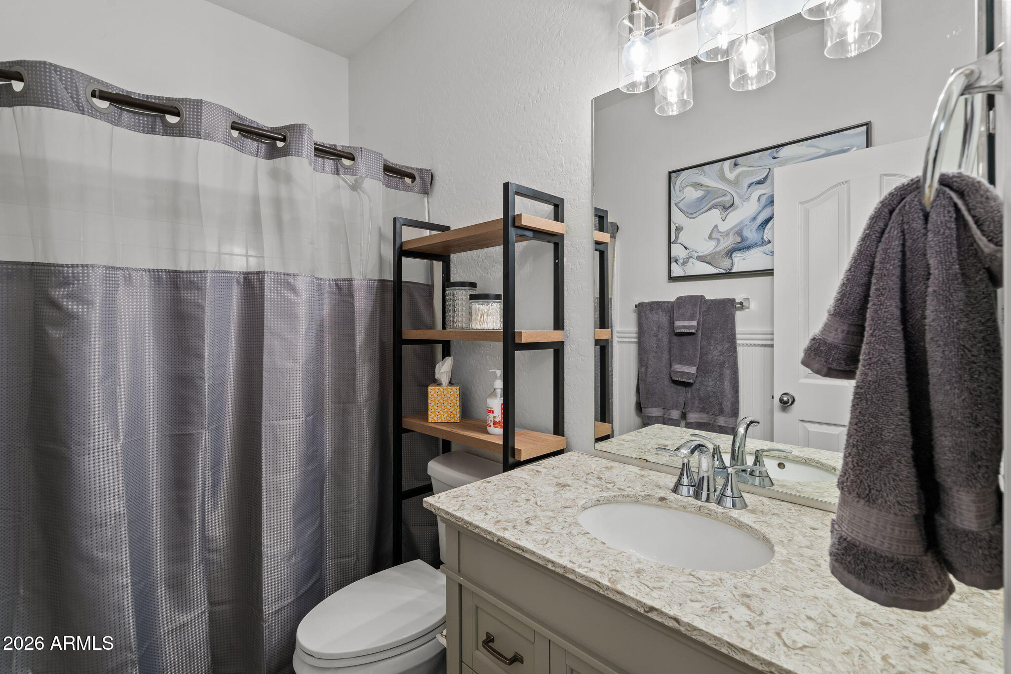 10152 E KNOWLES Avenue