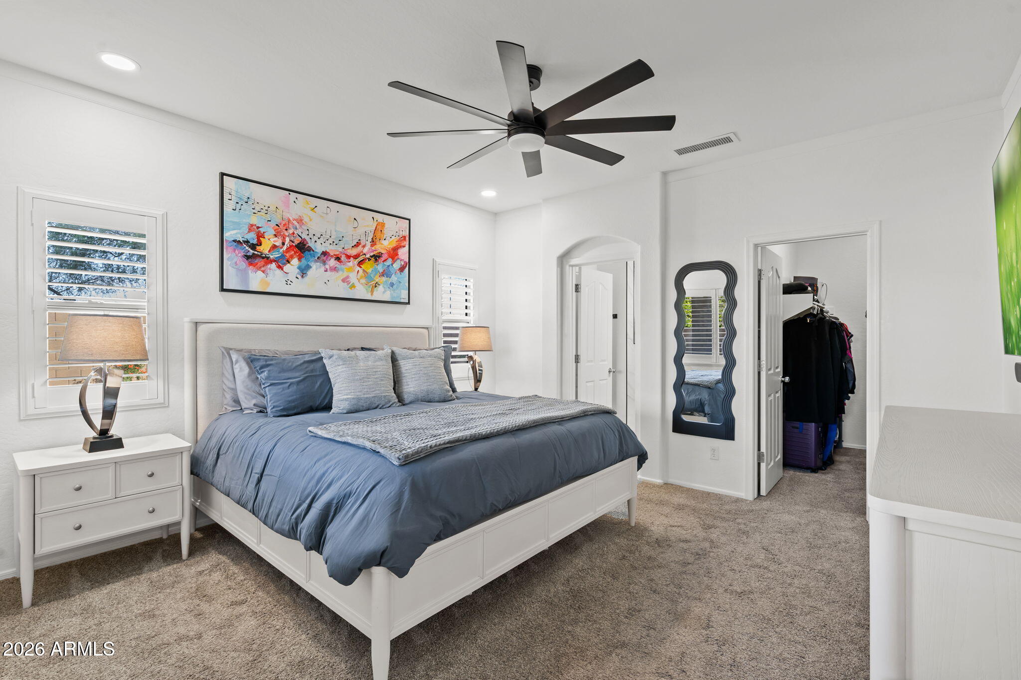 10152 E KNOWLES Avenue