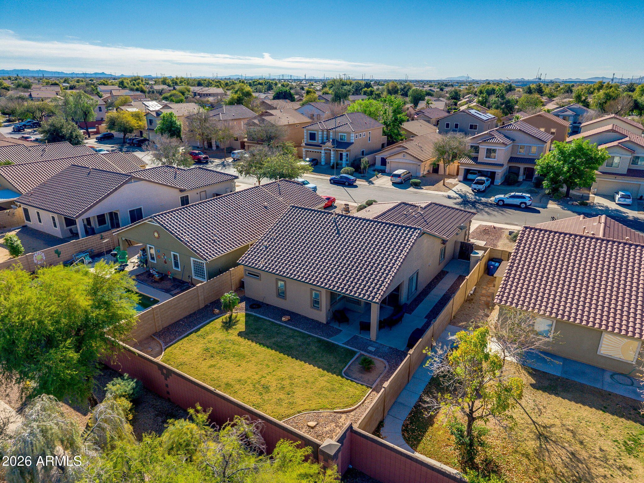 10152 E KNOWLES Avenue