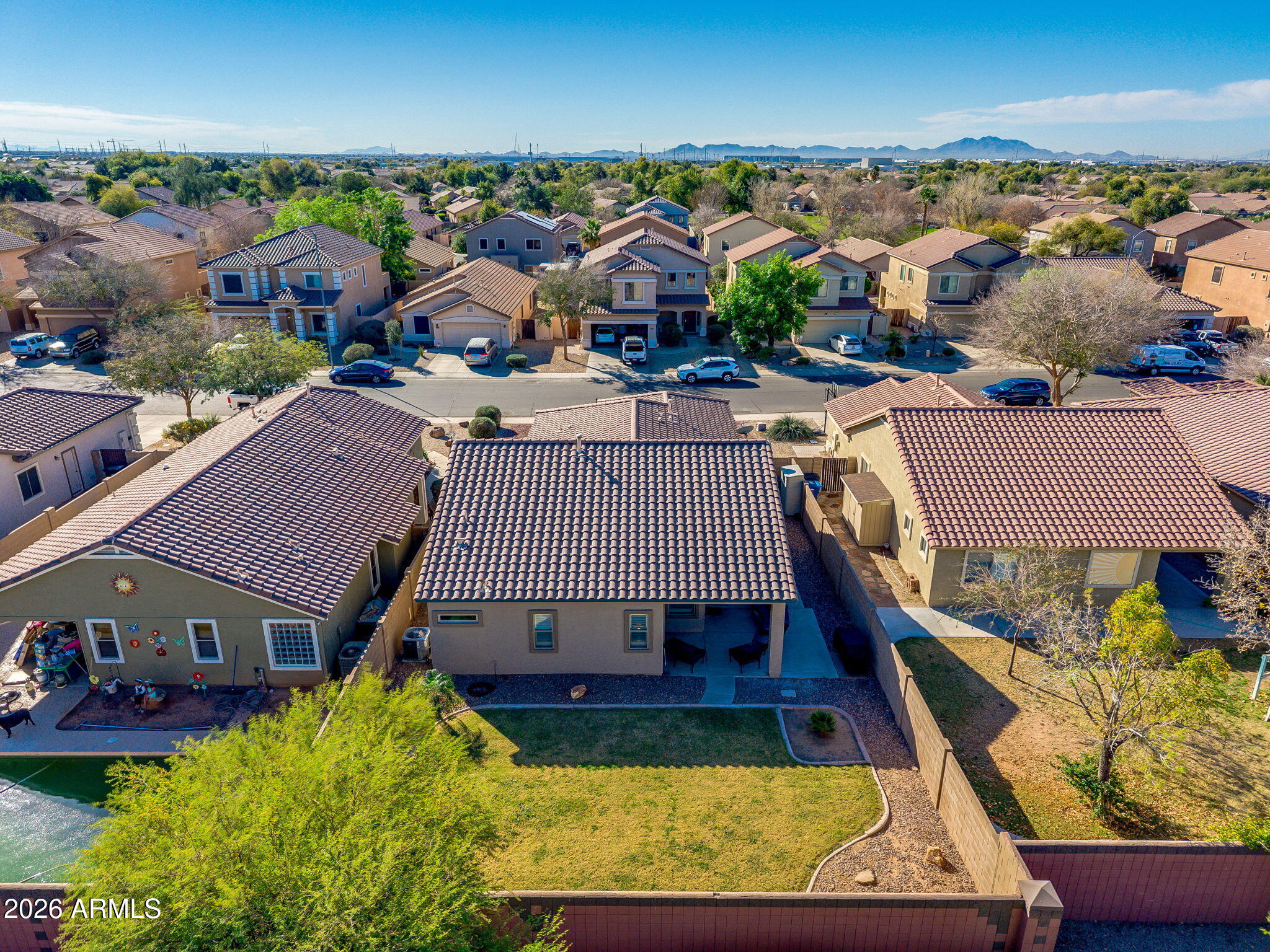 10152 E KNOWLES Avenue