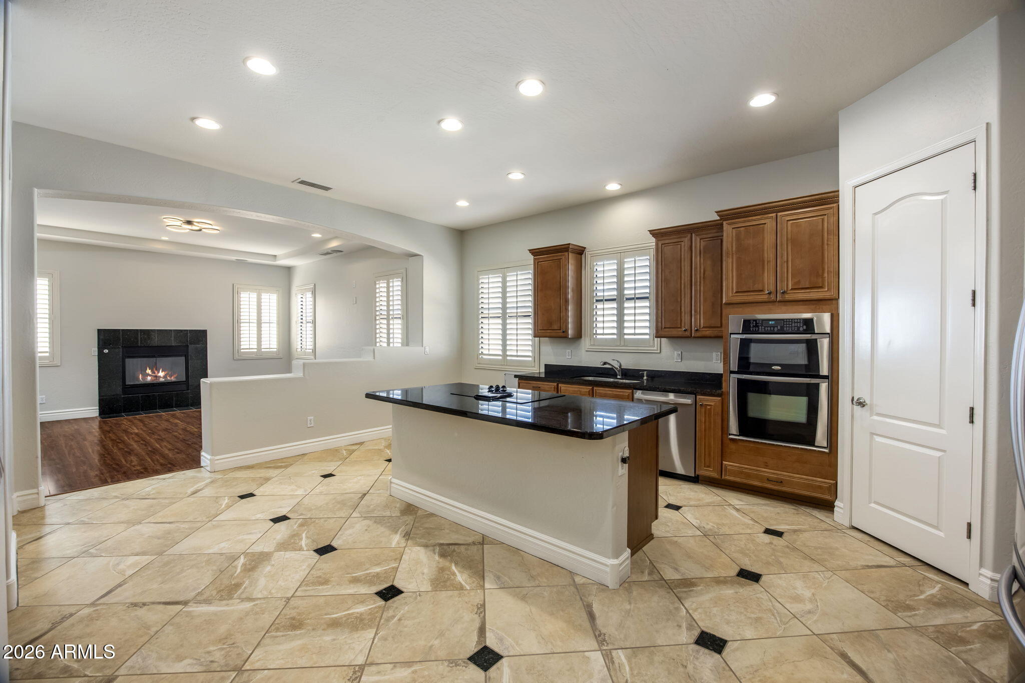 3215 E CONSTANCE Way