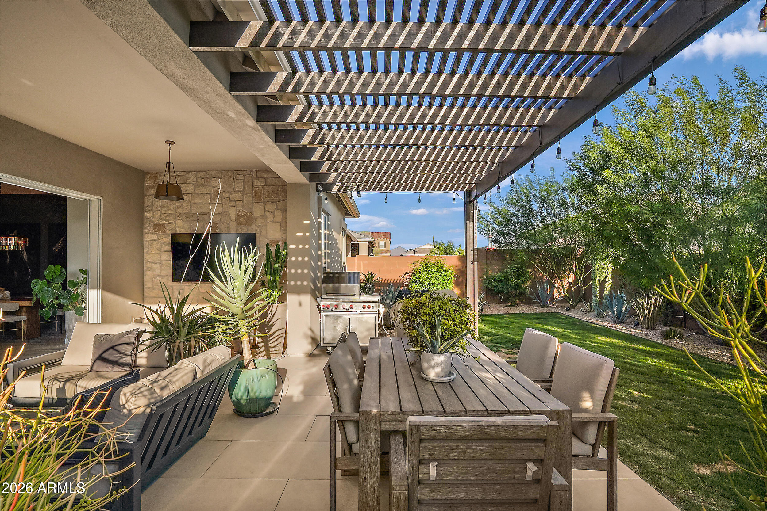 6029 E LONE CACTUS Drive