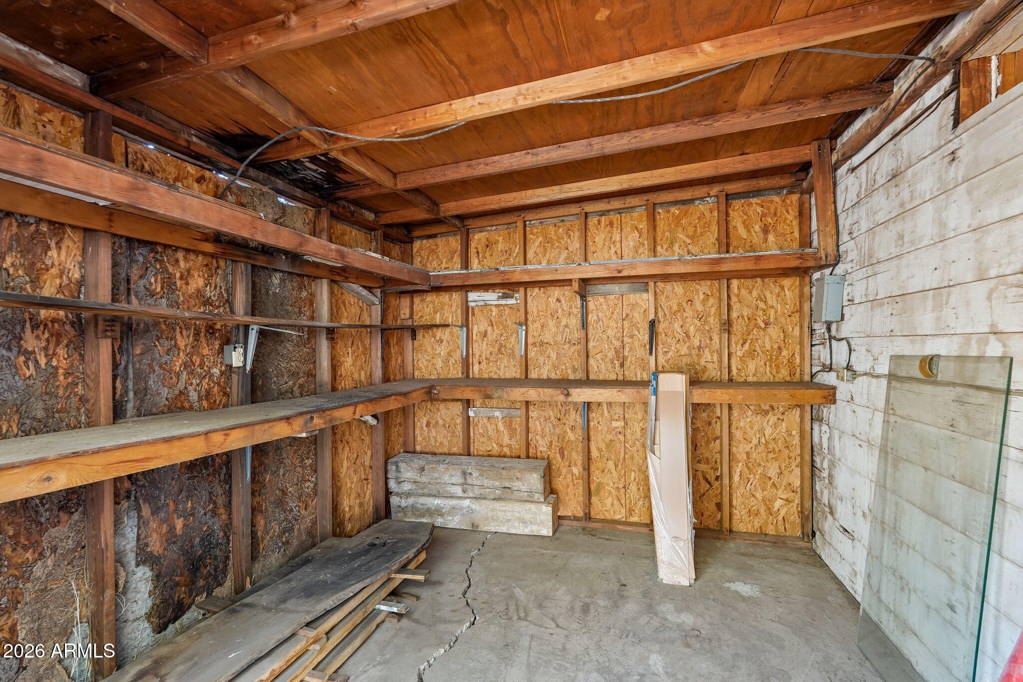 37 W EDGEMONT Avenue