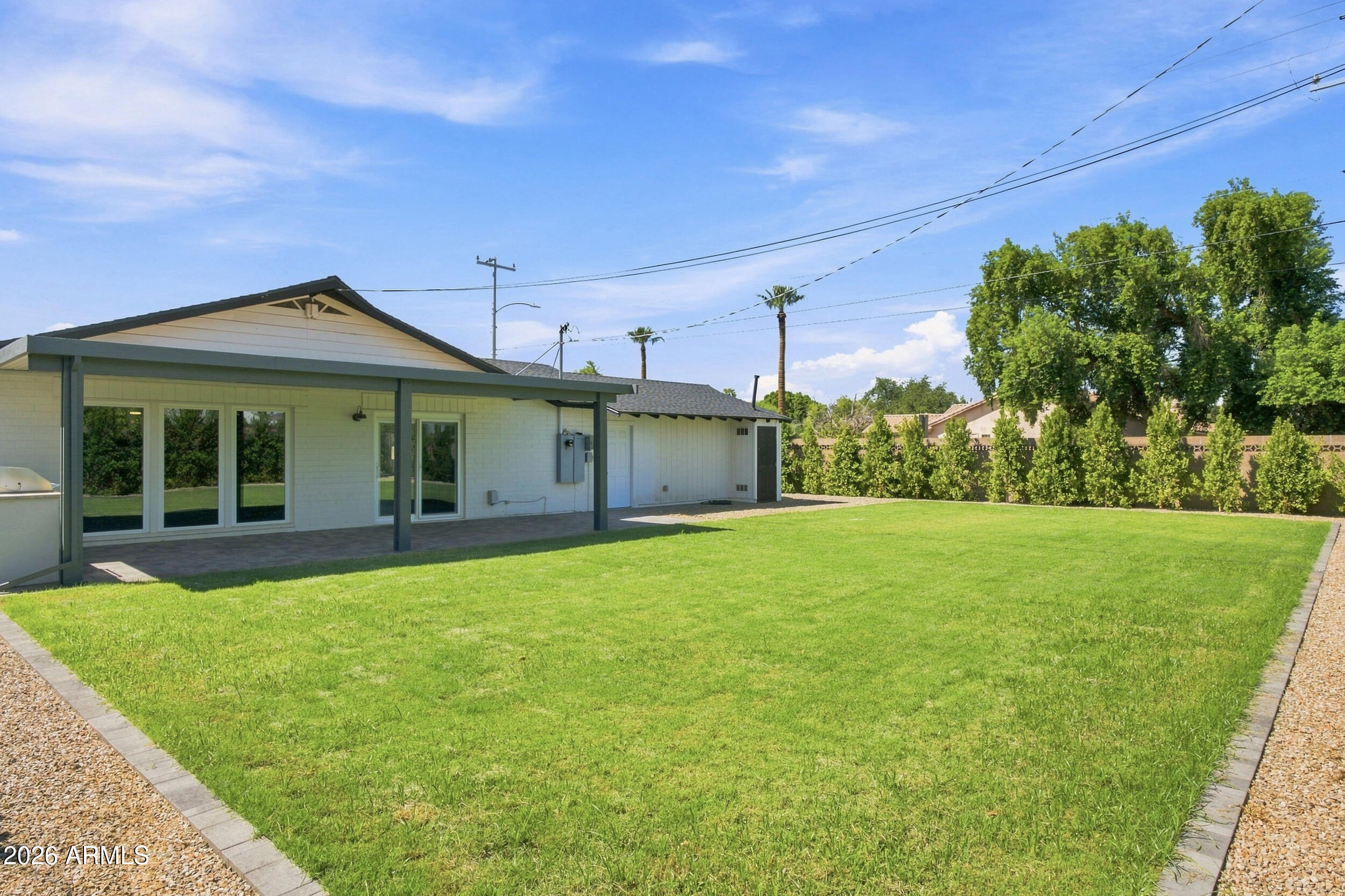 702 E DESERT PARK Lane