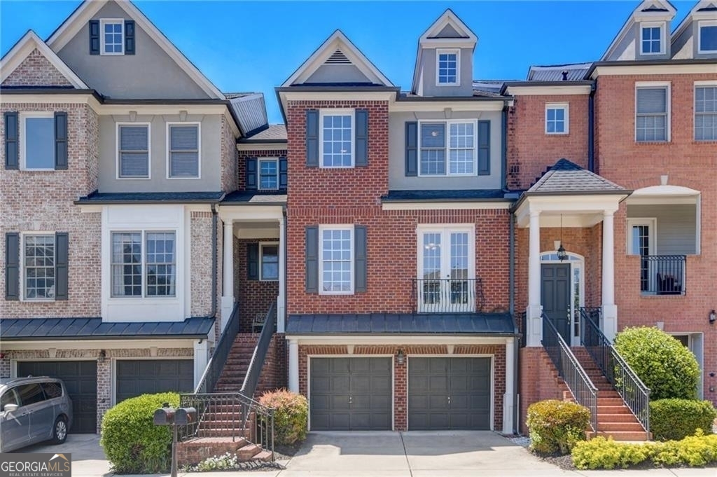 3006 Montclair Circle SE