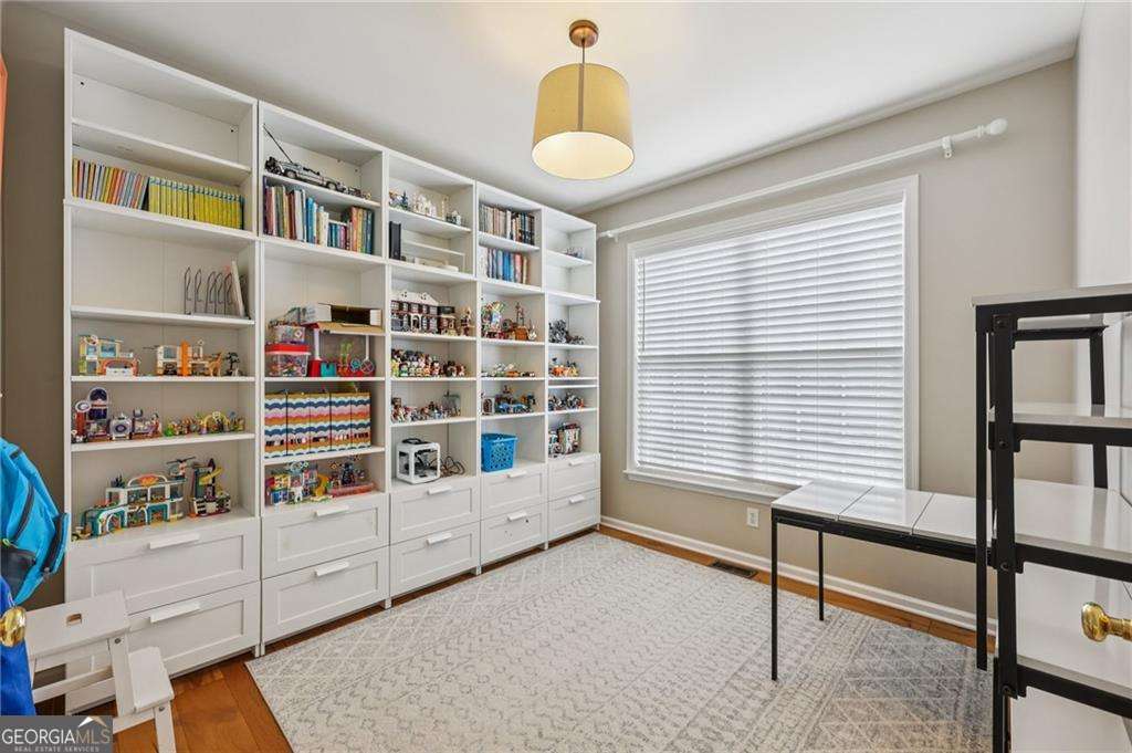 2508 Haddenham Lane SW