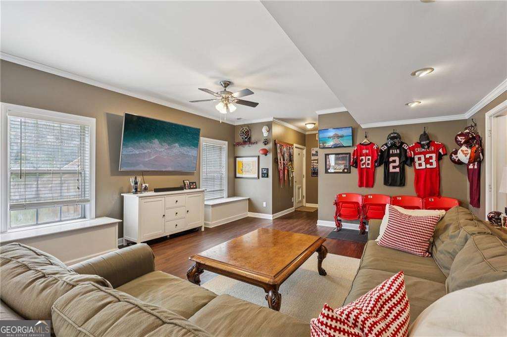 2508 Haddenham Lane SW