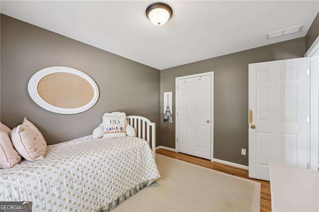 2508 Haddenham Lane SW