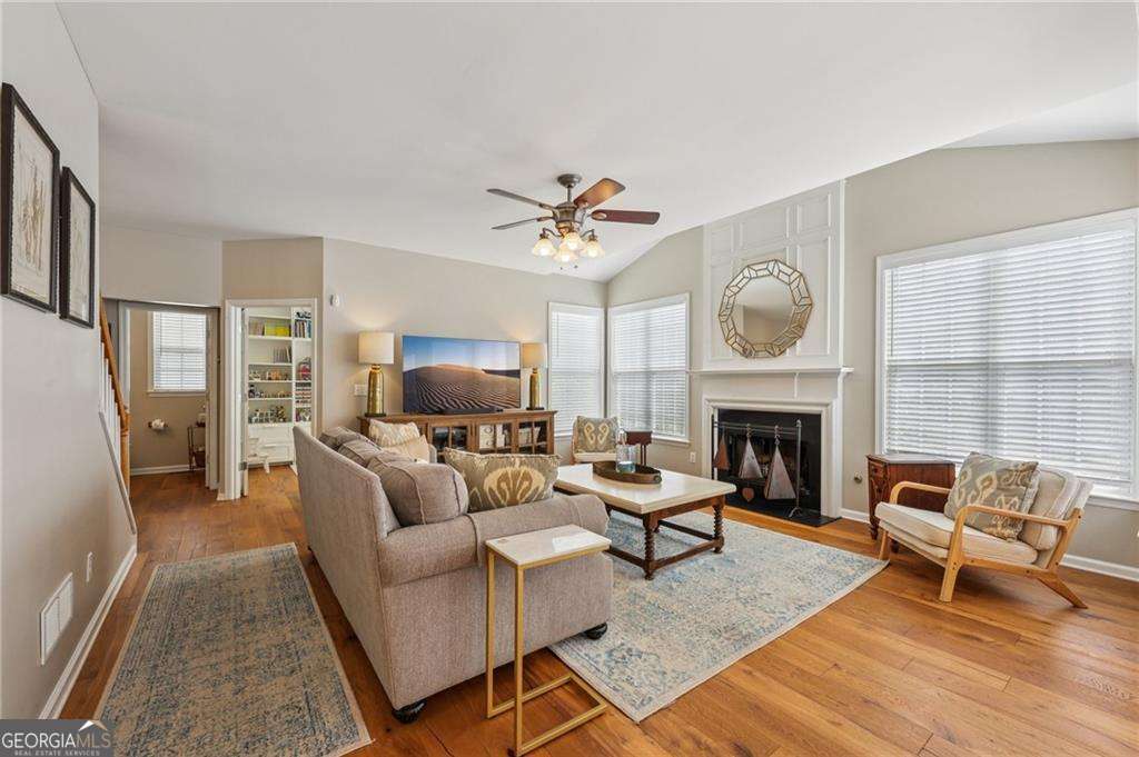 2508 Haddenham Lane SW