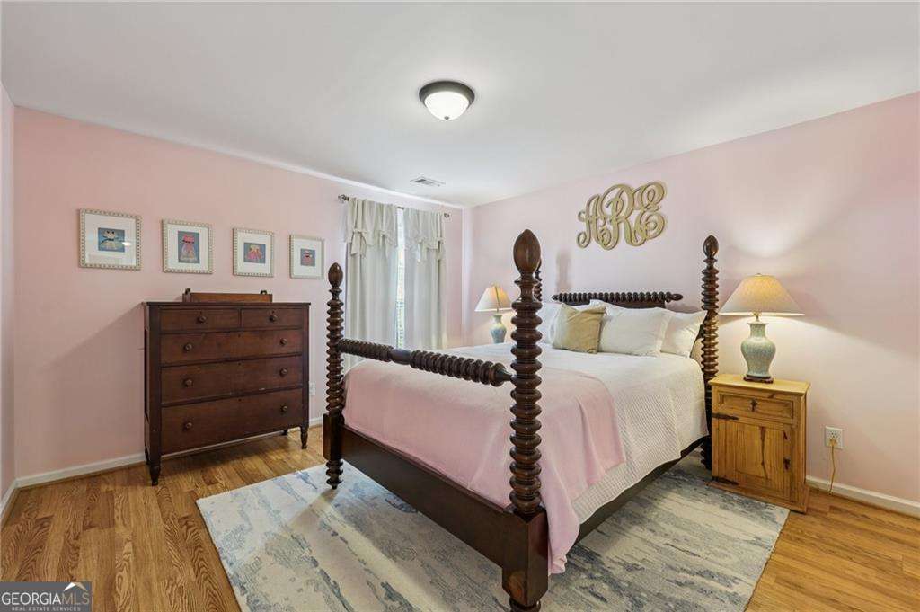 2508 Haddenham Lane SW