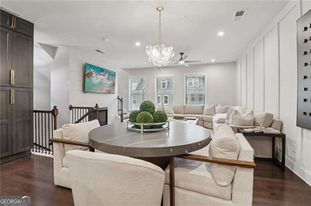 6616 Brooklyn Court SE