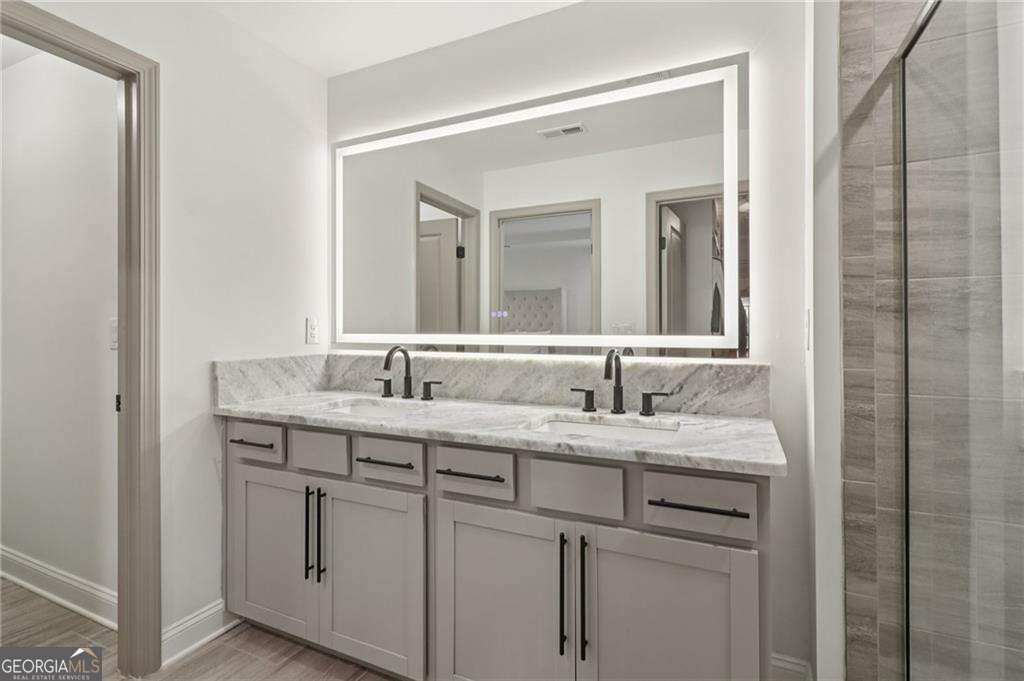 6616 Brooklyn Court SE