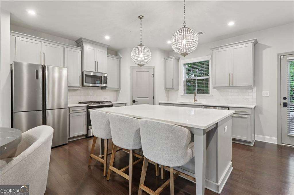 6616 Brooklyn Court SE