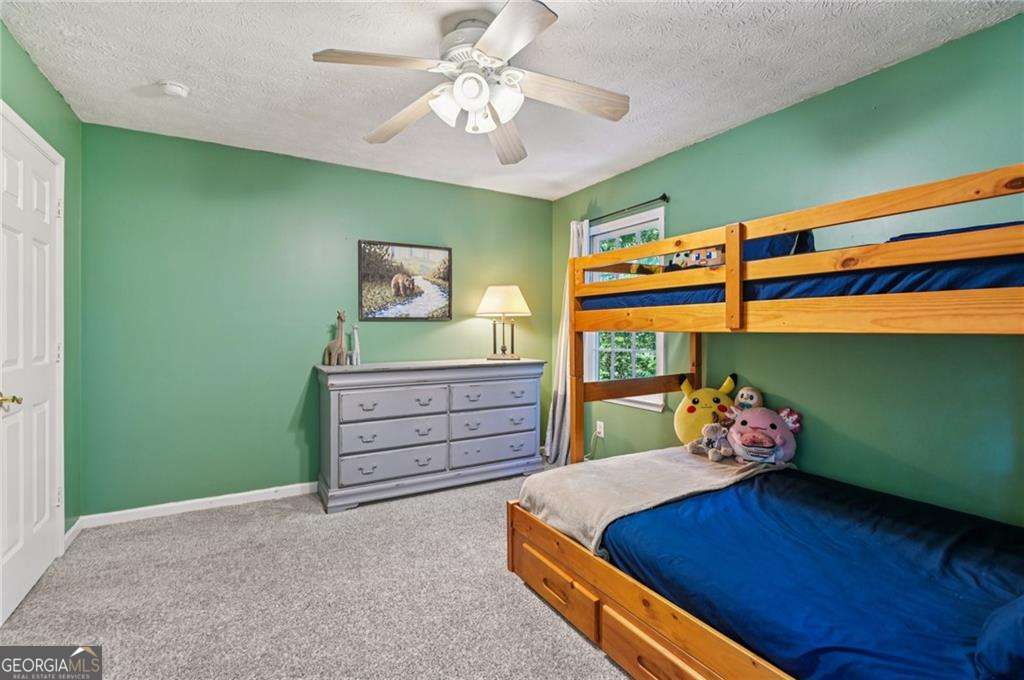 2418 Southern Oak Drive SW