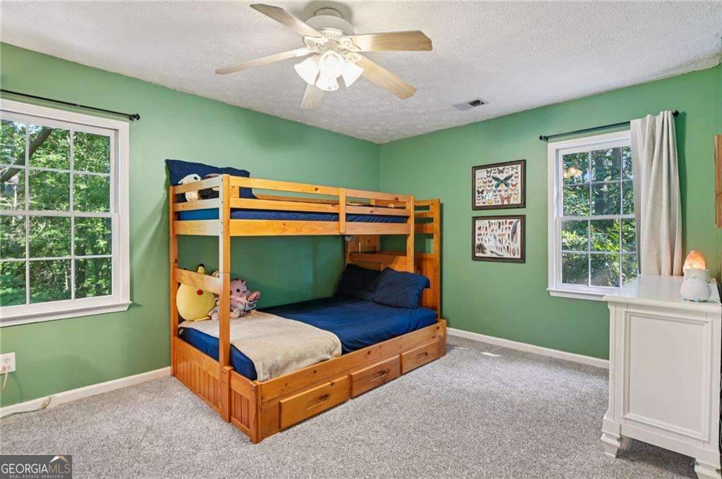 2418 Southern Oak Drive SW